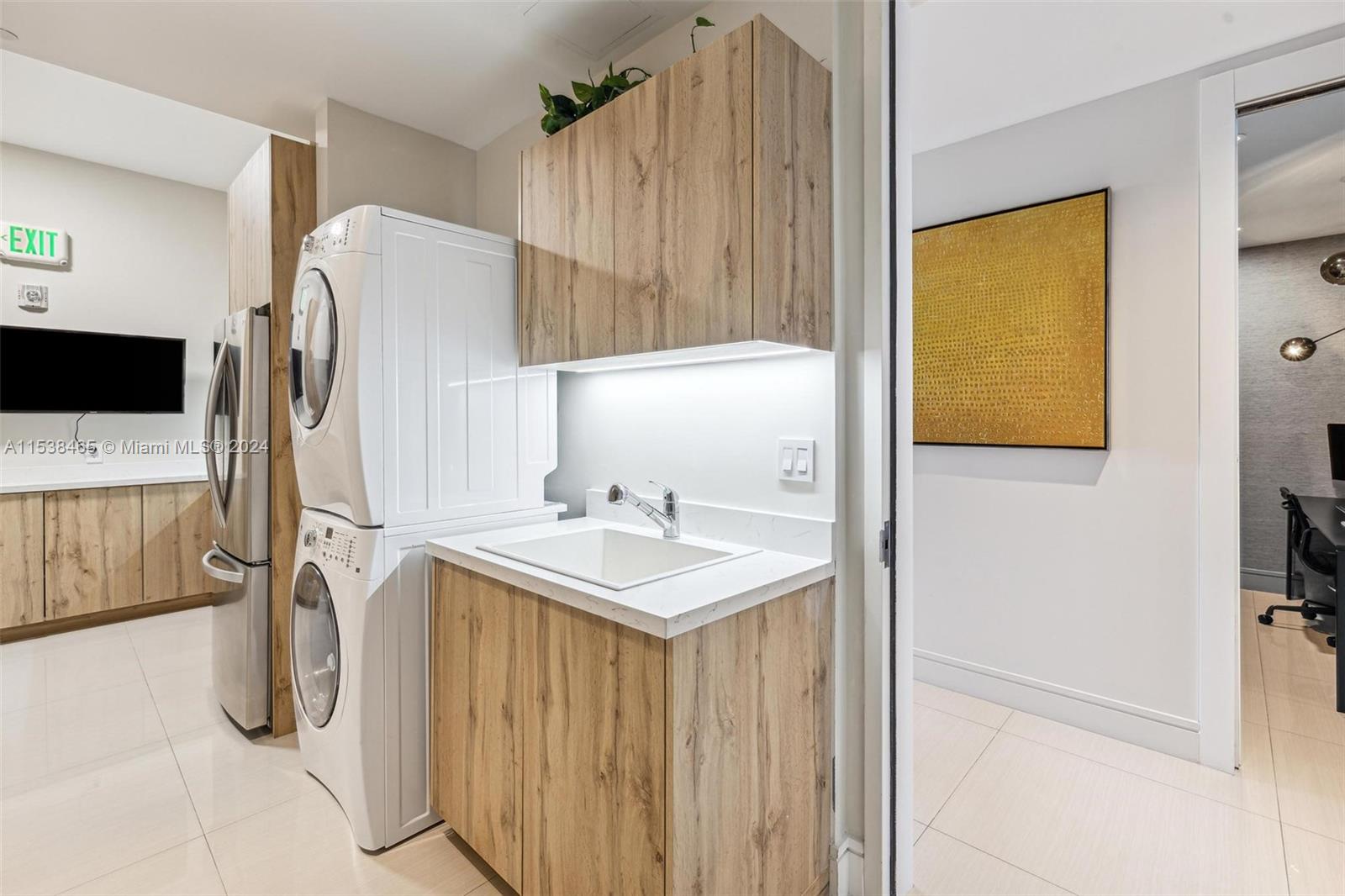 3300 NE 188th St 318, Aventura, Florida 33180, 4 Bedrooms Bedrooms, ,6 BathroomsBathrooms,Residential,For Sale,3300 NE 188th St 318,A11538465