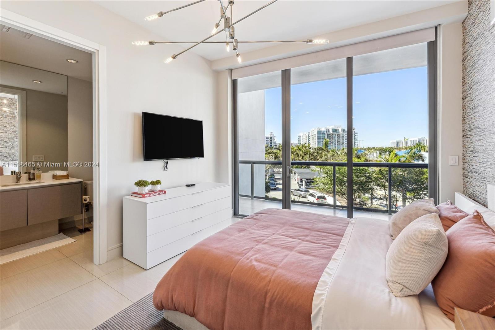 3300 NE 188th St 318, Aventura, Florida 33180, 4 Bedrooms Bedrooms, ,6 BathroomsBathrooms,Residential,For Sale,3300 NE 188th St 318,A11538465