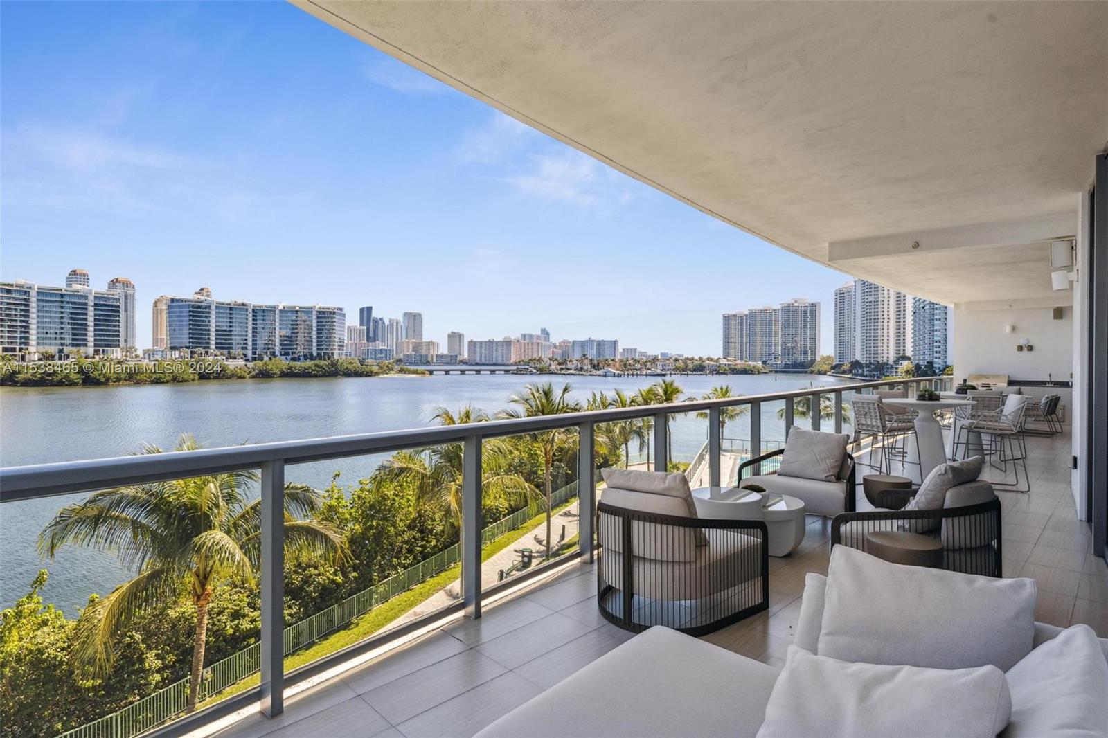 3300 NE 188th St 318, Aventura, Florida 33180, 4 Bedrooms Bedrooms, ,6 BathroomsBathrooms,Residential,For Sale,3300 NE 188th St 318,A11538465