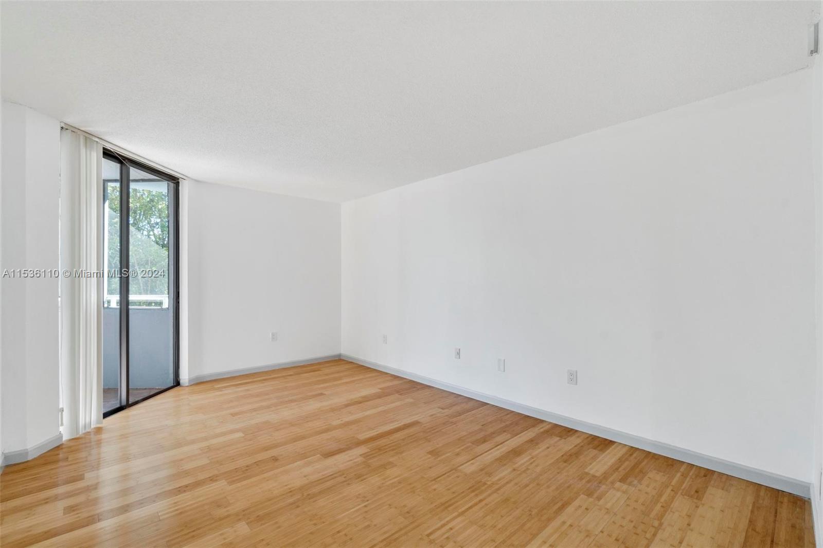 8275 SW 152nd Ave D-307, Miami, Florida 33193, 2 Bedrooms Bedrooms, ,2 BathroomsBathrooms,Residential,For Sale,8275 SW 152nd Ave D-307,A11536110