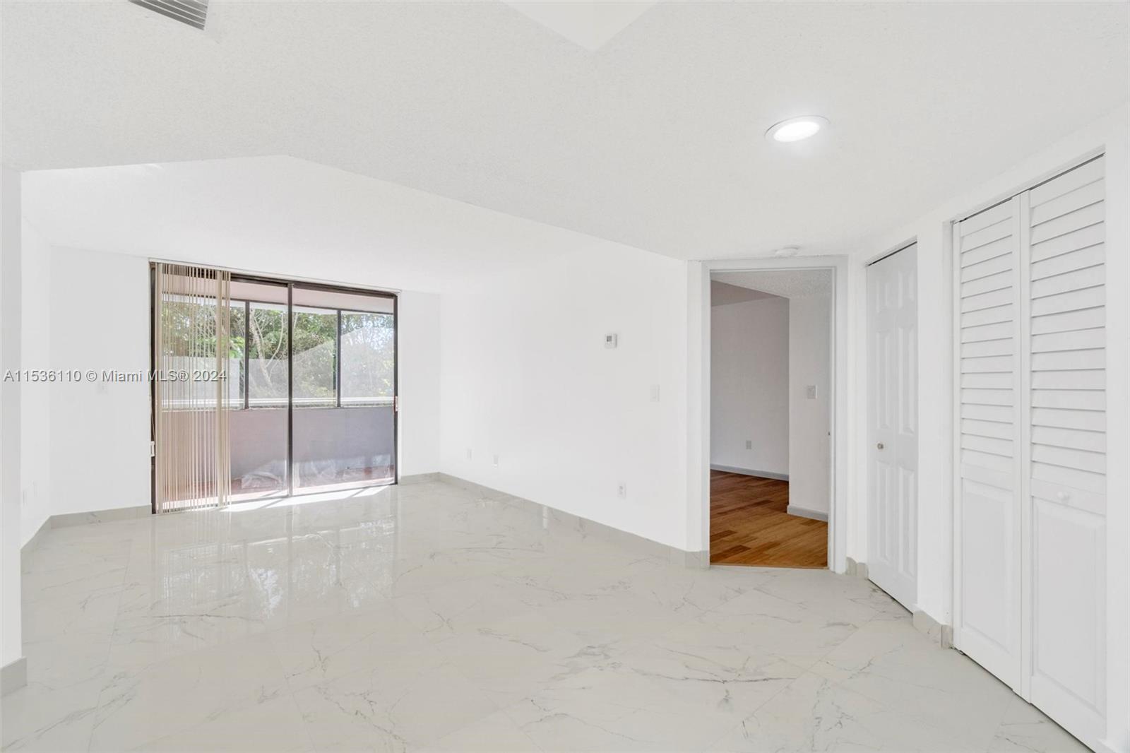 8275 SW 152nd Ave D-307, Miami, Florida 33193, 2 Bedrooms Bedrooms, ,2 BathroomsBathrooms,Residential,For Sale,8275 SW 152nd Ave D-307,A11536110