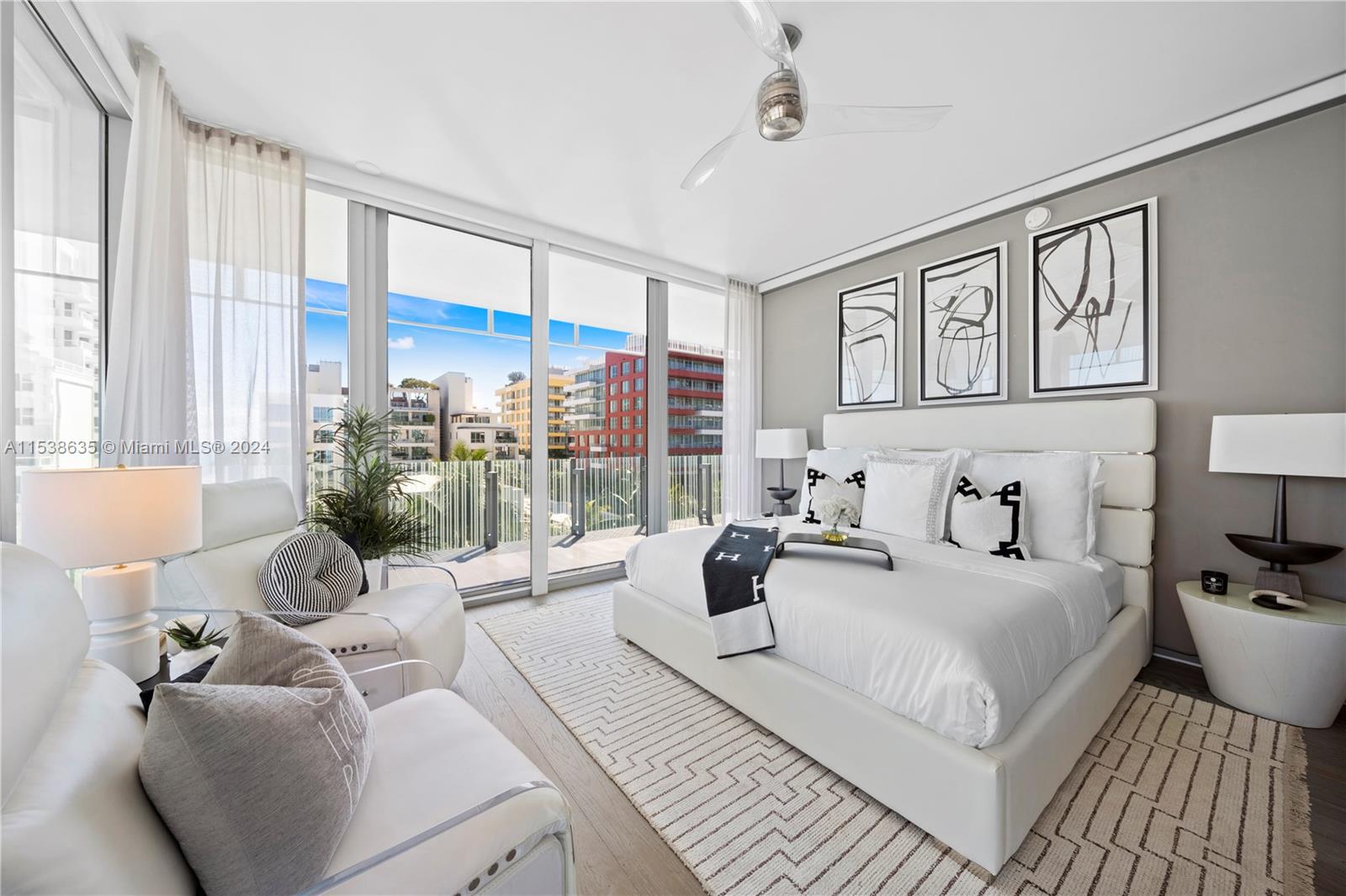 120 Ocean Dr 600, Miami Beach, Florida 33139, 2 Bedrooms Bedrooms, ,2 BathroomsBathrooms,Residentiallease,For Rent,120 Ocean Dr 600,A11538635