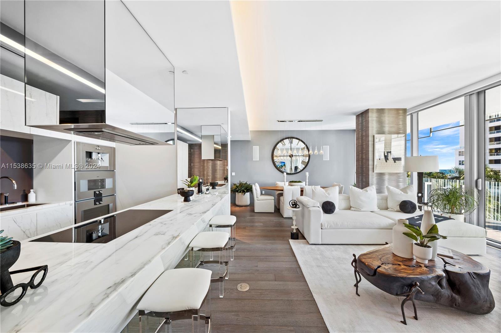 120 Ocean Dr 600, Miami Beach, Florida 33139, 2 Bedrooms Bedrooms, ,2 BathroomsBathrooms,Residentiallease,For Rent,120 Ocean Dr 600,A11538635