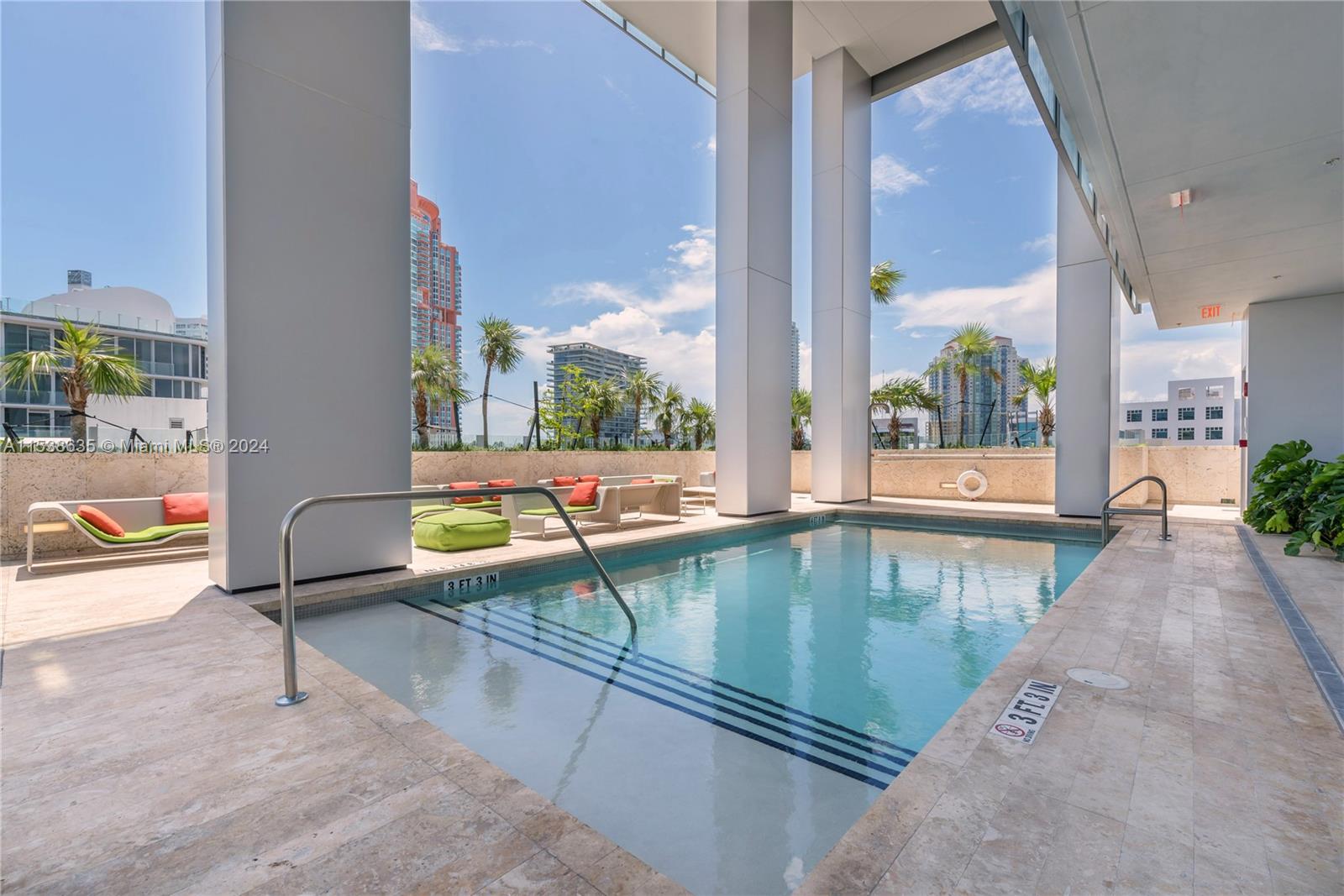 120 Ocean Dr 600, Miami Beach, Florida 33139, 2 Bedrooms Bedrooms, ,2 BathroomsBathrooms,Residentiallease,For Rent,120 Ocean Dr 600,A11538635