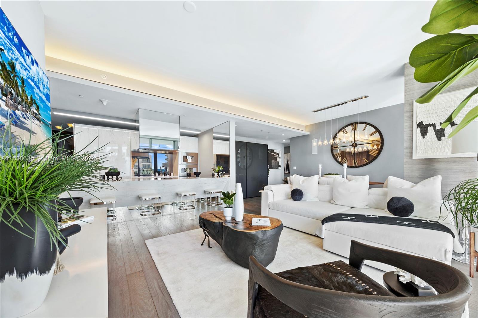 120 Ocean Dr 600, Miami Beach, Florida 33139, 2 Bedrooms Bedrooms, ,2 BathroomsBathrooms,Residentiallease,For Rent,120 Ocean Dr 600,A11538635