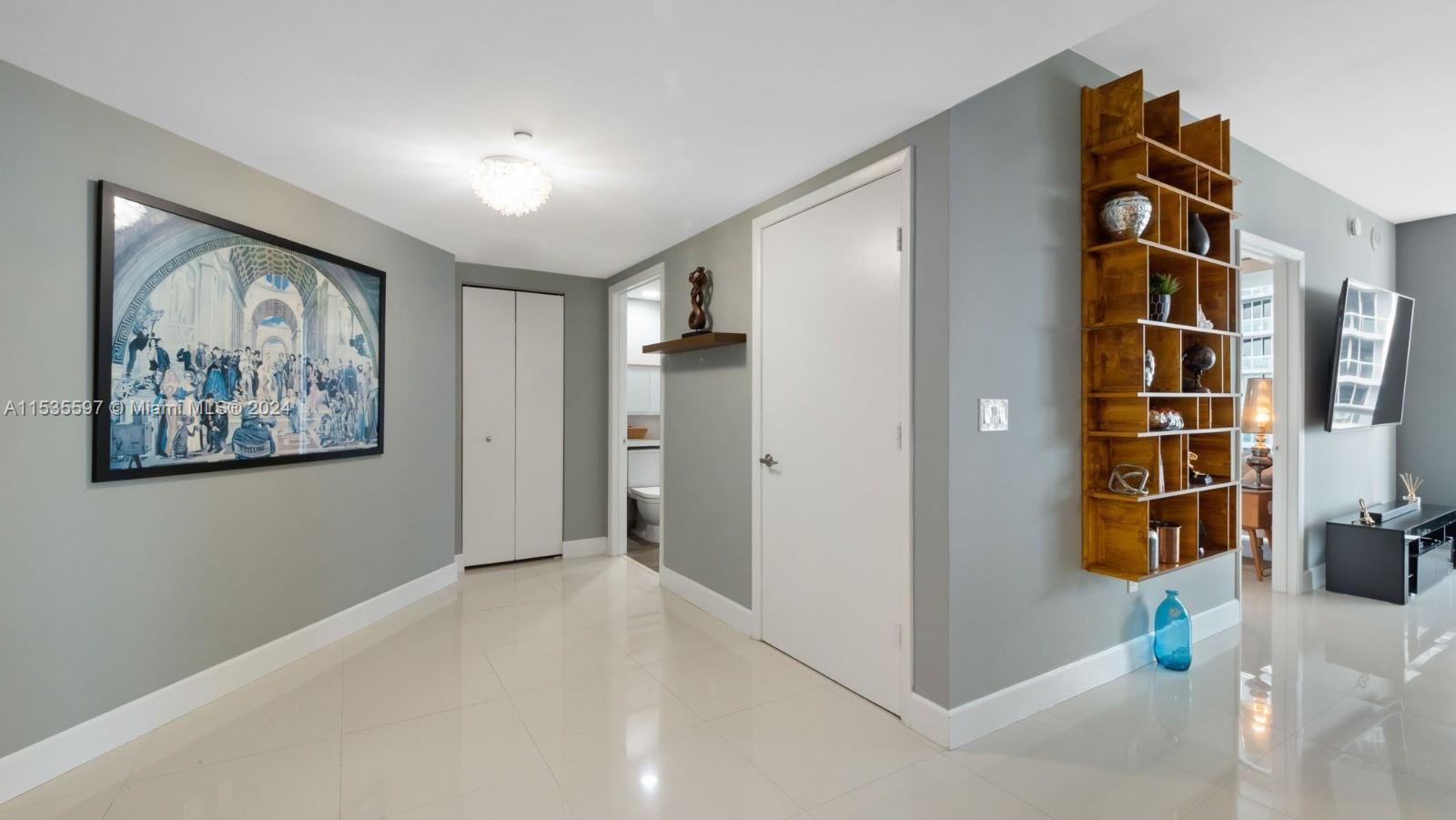 475 Brickell Ave 5109, Miami, Florida 33131, 2 Bedrooms Bedrooms, 1 Room Rooms,2 BathroomsBathrooms,Residential,For Sale,475 Brickell Ave 5109,A11535597