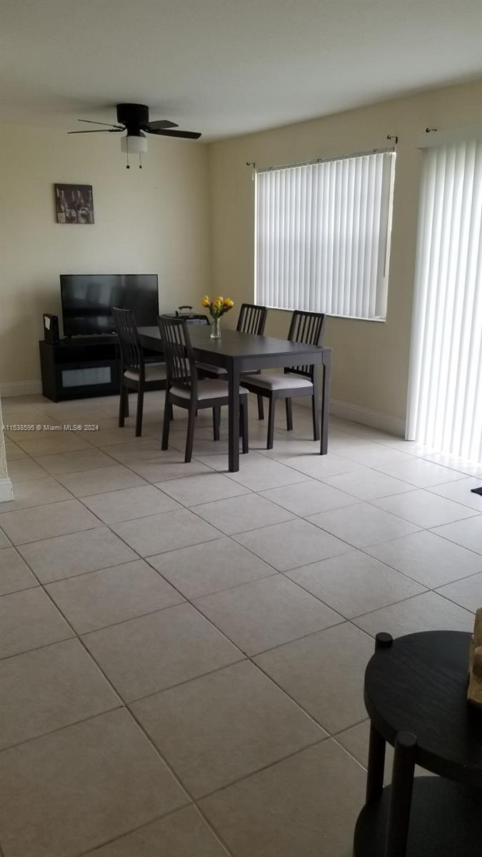 401 86th Ave, Pembroke Pines, FL, 33025 United States, 2 Bedrooms Bedrooms, ,2 BathroomsBathrooms,Residential,For Sale,86th Ave,A11538595