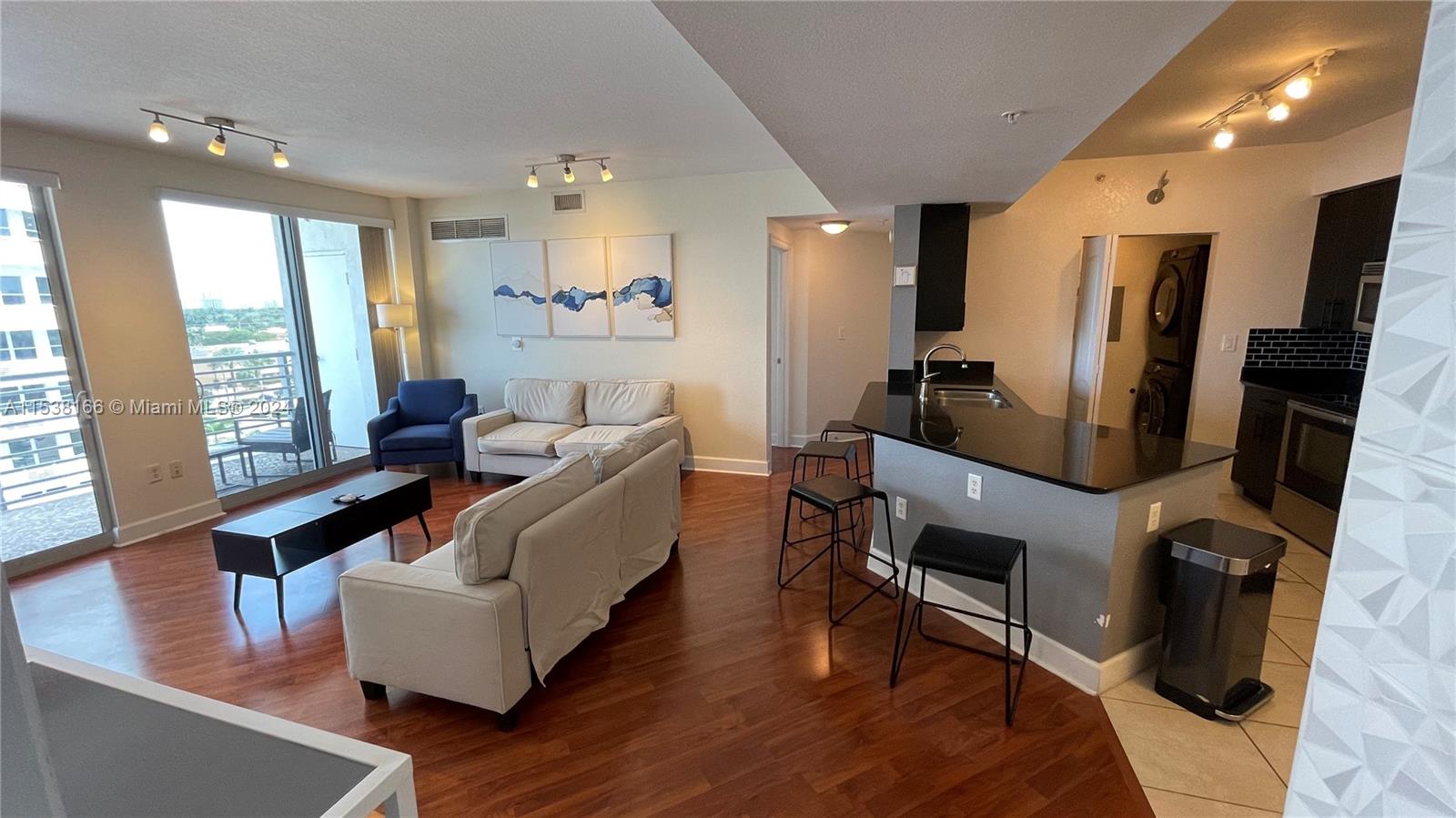 1830 Radius Dr 812, Hollywood, Florida 33020, 2 Bedrooms Bedrooms, ,2 BathroomsBathrooms,Residentiallease,For Rent,1830 Radius Dr 812,A11538166