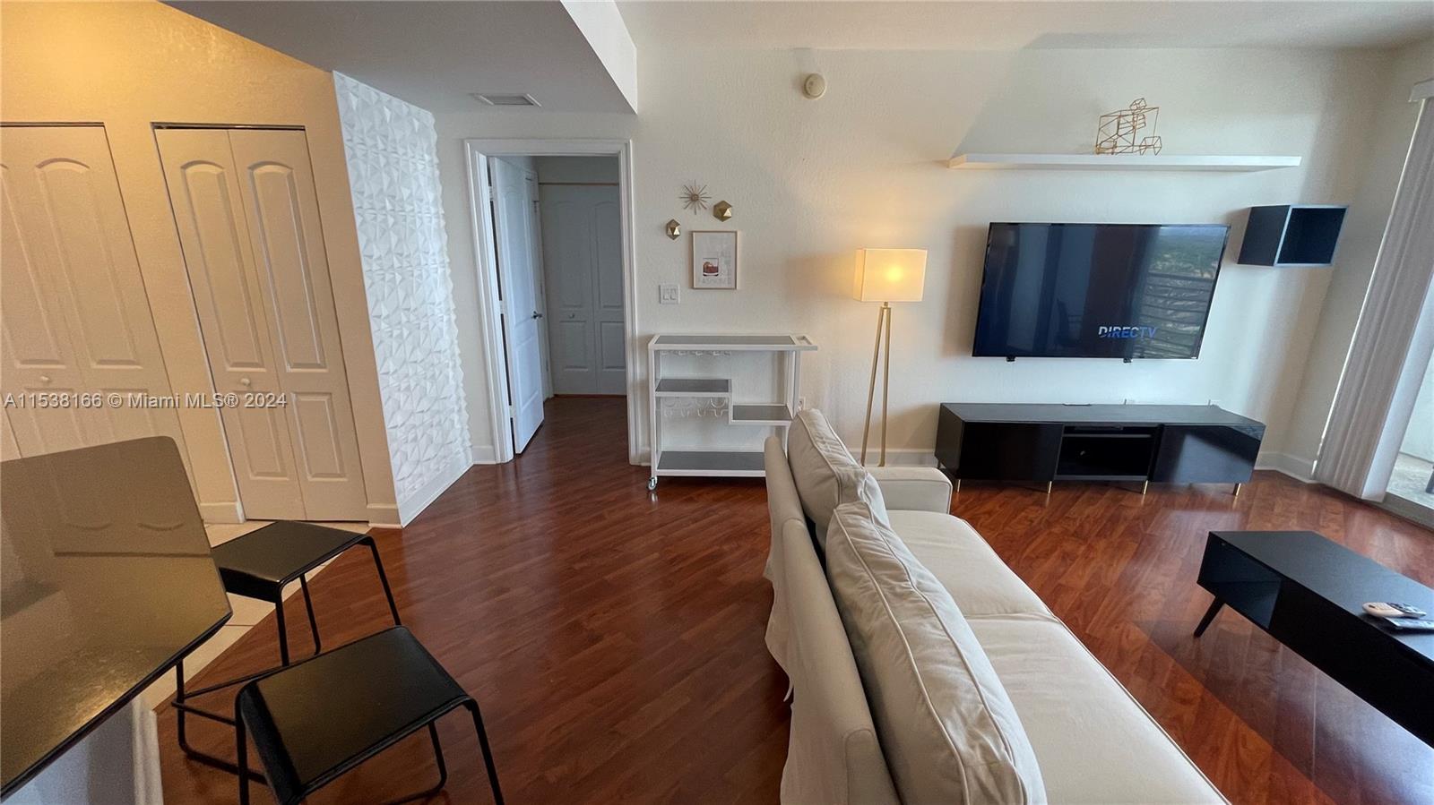 1830 Radius Dr 812, Hollywood, Florida 33020, 2 Bedrooms Bedrooms, ,2 BathroomsBathrooms,Residentiallease,For Rent,1830 Radius Dr 812,A11538166