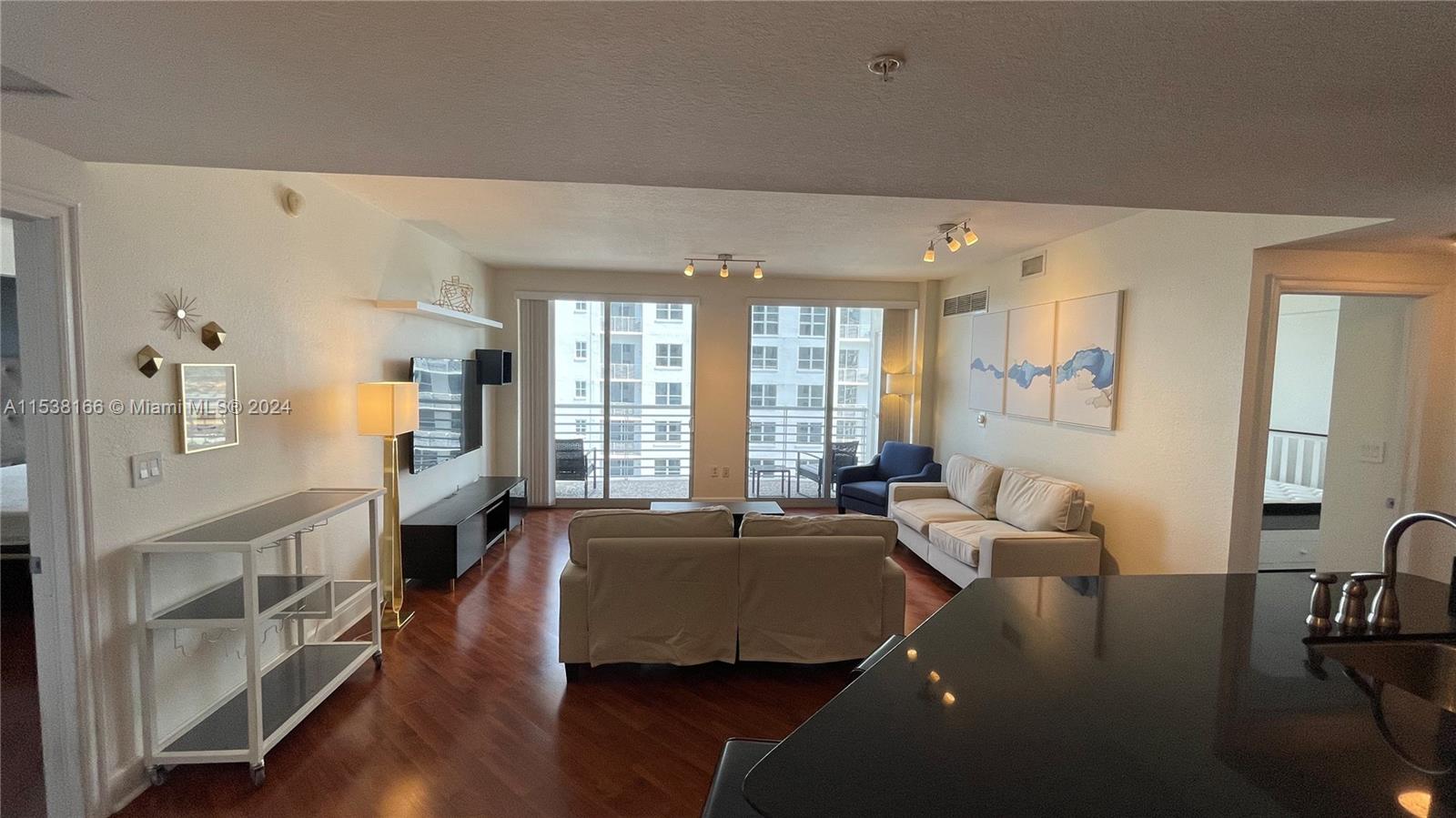 1830 Radius Dr 812, Hollywood, Florida 33020, 2 Bedrooms Bedrooms, ,2 BathroomsBathrooms,Residentiallease,For Rent,1830 Radius Dr 812,A11538166