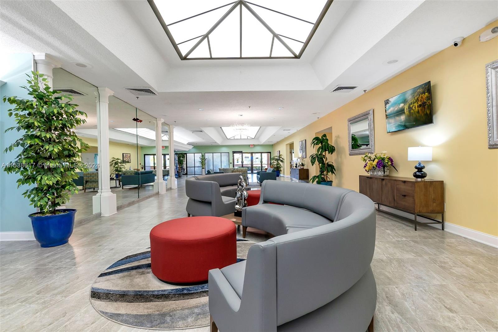 2941 N Nob Hill Rd 301, Sunrise, Florida 33322, 2 Bedrooms Bedrooms, ,2 BathroomsBathrooms,Residential,For Sale,2941 N Nob Hill Rd 301,A11538617
