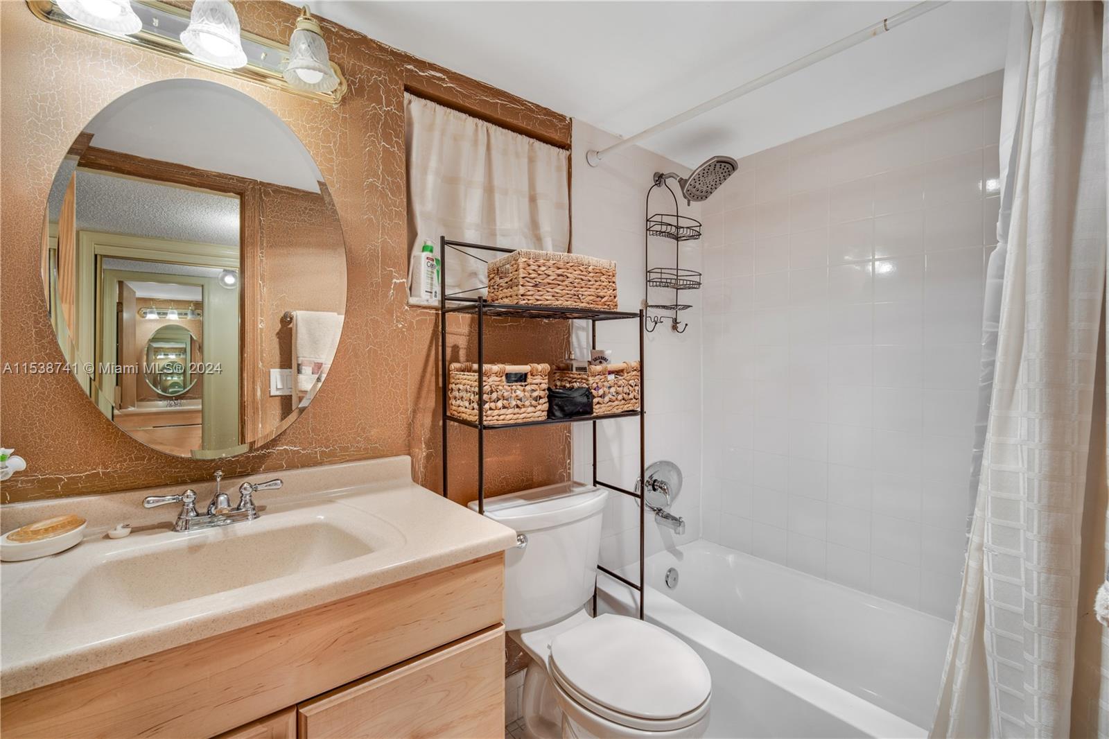 6904 33rd Ter, Fort Lauderdale, FL, 33309 United States, 4 Bedrooms Bedrooms, ,2 BathroomsBathrooms,Residential,For Sale,33rd Ter,A11538741