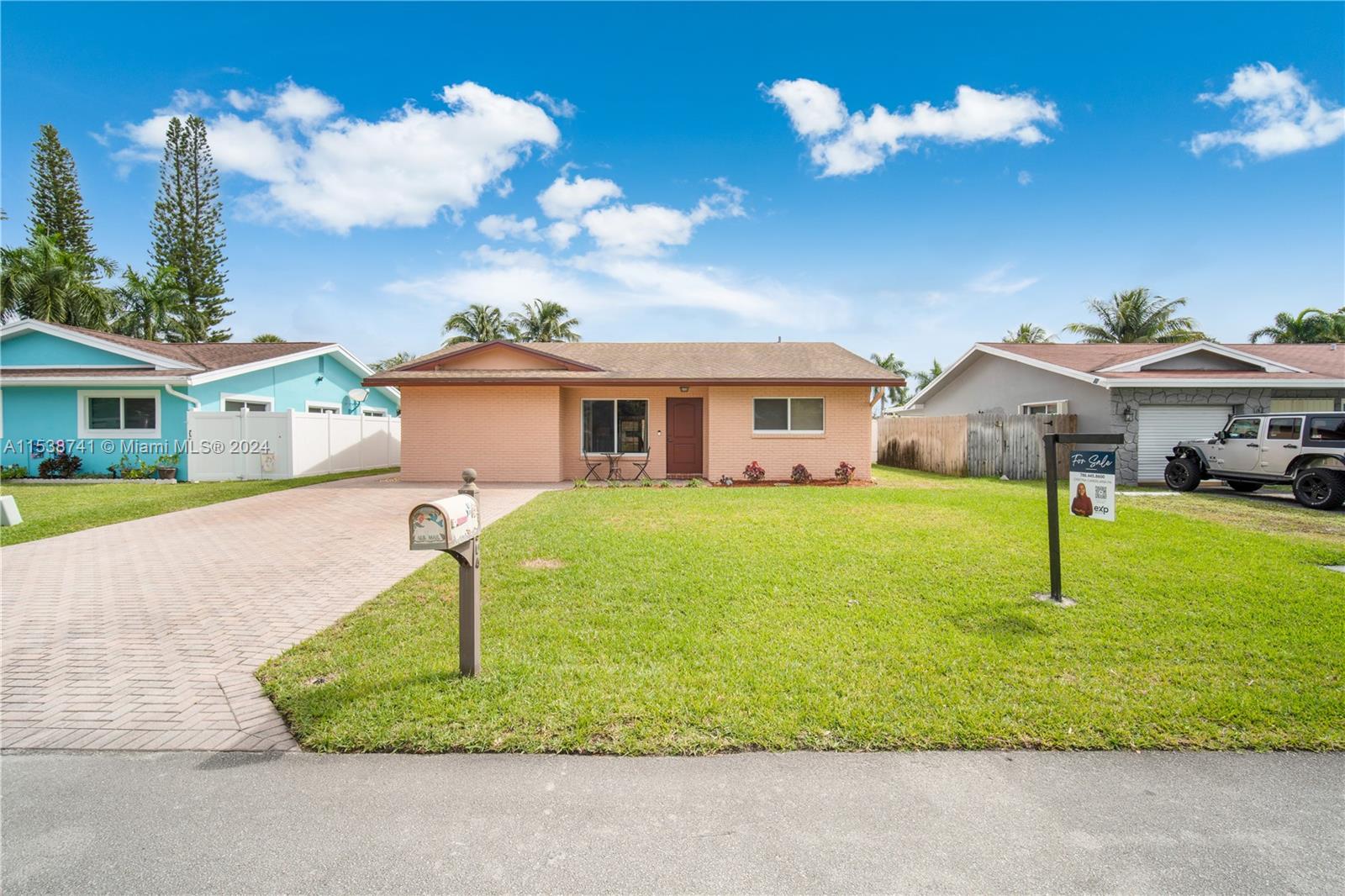 6904 33rd Ter, Fort Lauderdale, FL, 33309 United States, 4 Bedrooms Bedrooms, ,2 BathroomsBathrooms,Residential,For Sale,33rd Ter,A11538741