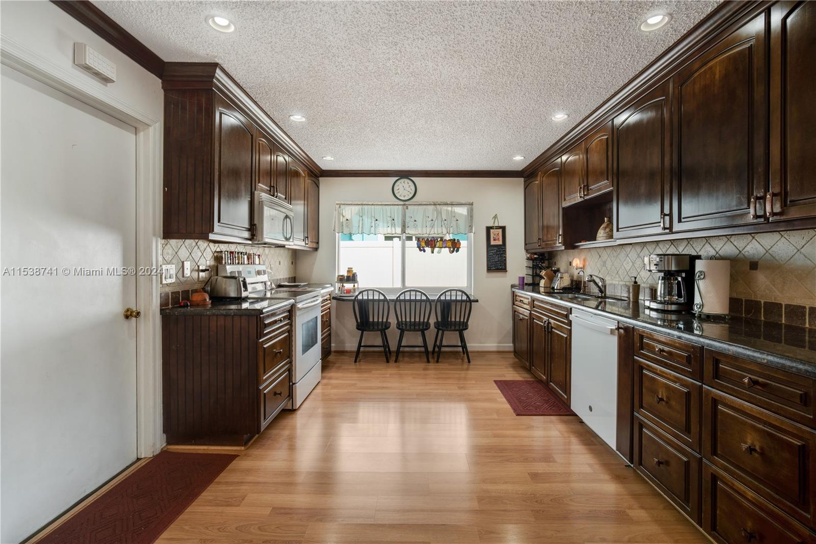 6904 33rd Ter, Fort Lauderdale, FL, 33309 United States, 4 Bedrooms Bedrooms, ,2 BathroomsBathrooms,Residential,For Sale,33rd Ter,A11538741