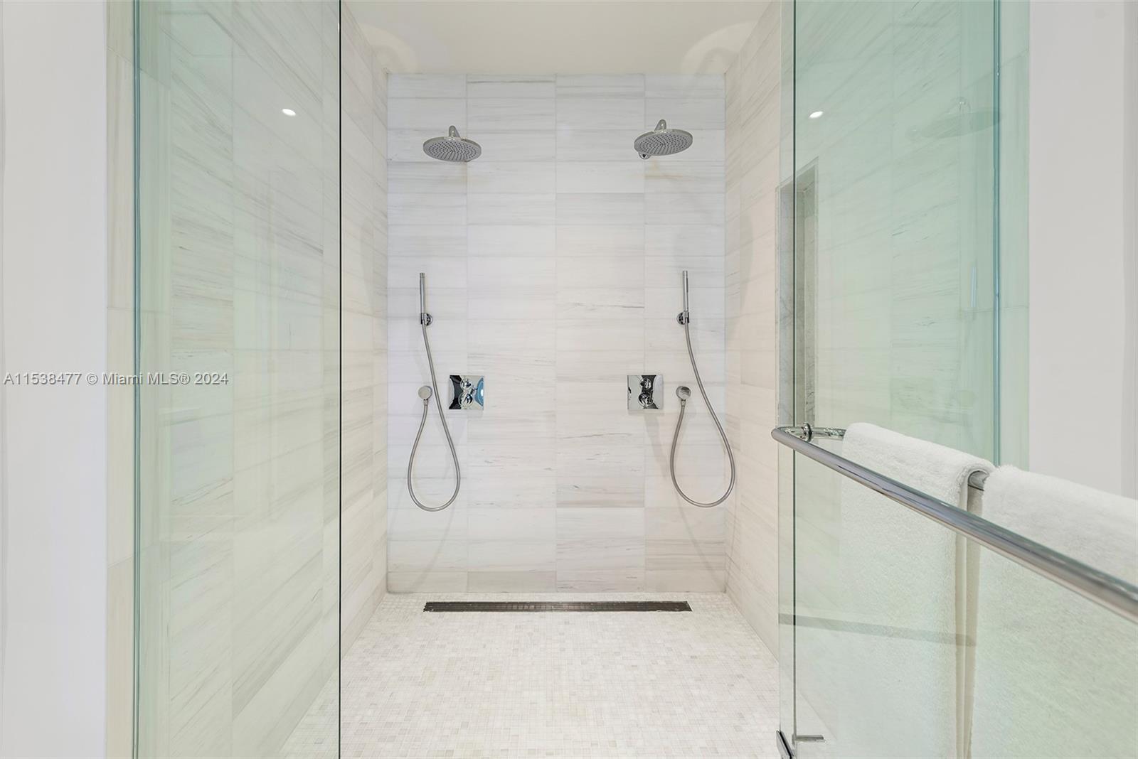 700 NE 26th Terrace 5403, Miami, Florida 33137, 4 Bedrooms Bedrooms, ,6 BathroomsBathrooms,Residentiallease,For Rent,700 NE 26th Terrace 5403,A11538477