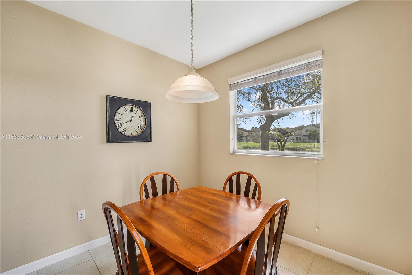 2922 NE 1st Dr, Homestead, Florida 33033, 4 Bedrooms Bedrooms, ,2 BathroomsBathrooms,Residential,For Sale,2922 NE 1st Dr,A11538588