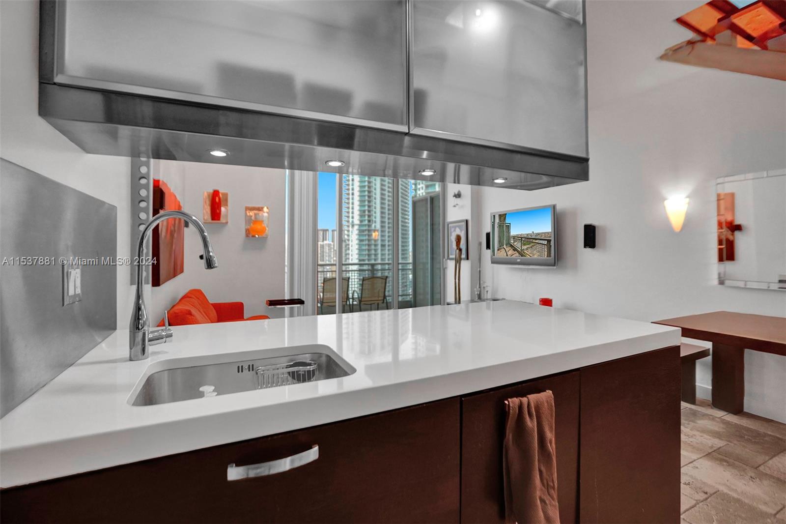 690 SW 1st Ct 2707, Miami, Florida 33130, 1 Bedroom Bedrooms, ,1 BathroomBathrooms,Residential,For Sale,690 SW 1st Ct 2707,A11537881