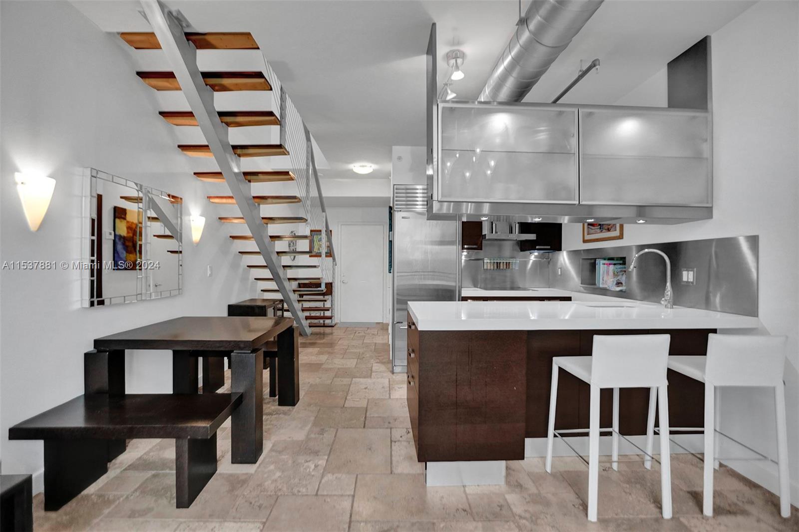 Kitchen & Dining Room