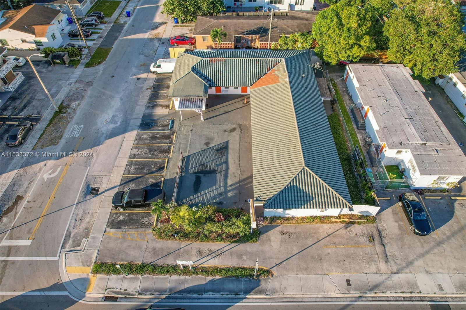 Miami, Florida 33134, ,Commercialsale,For Sale,A11538372