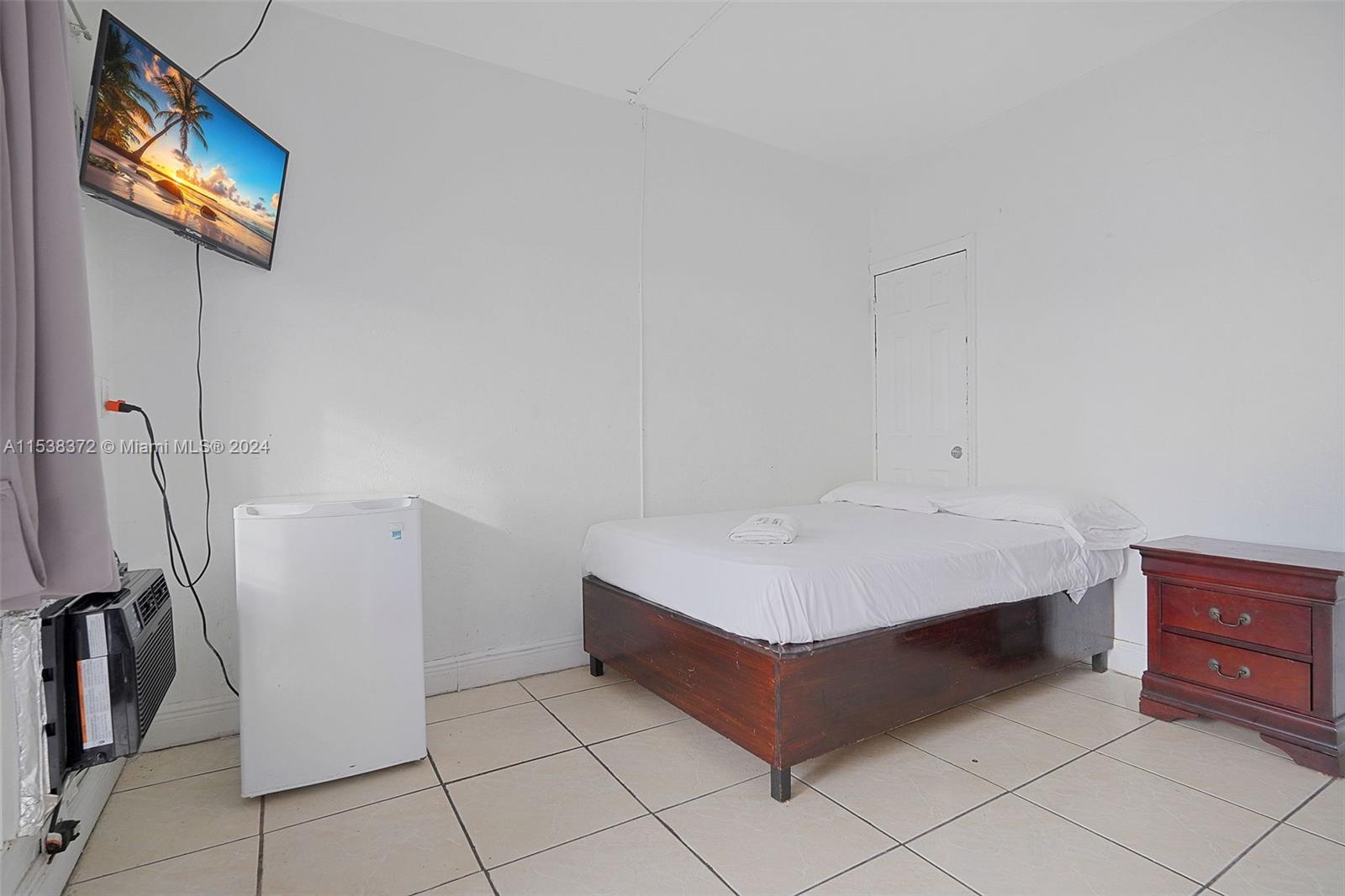 Miami, Florida 33134, ,Commercialsale,For Sale,A11538372