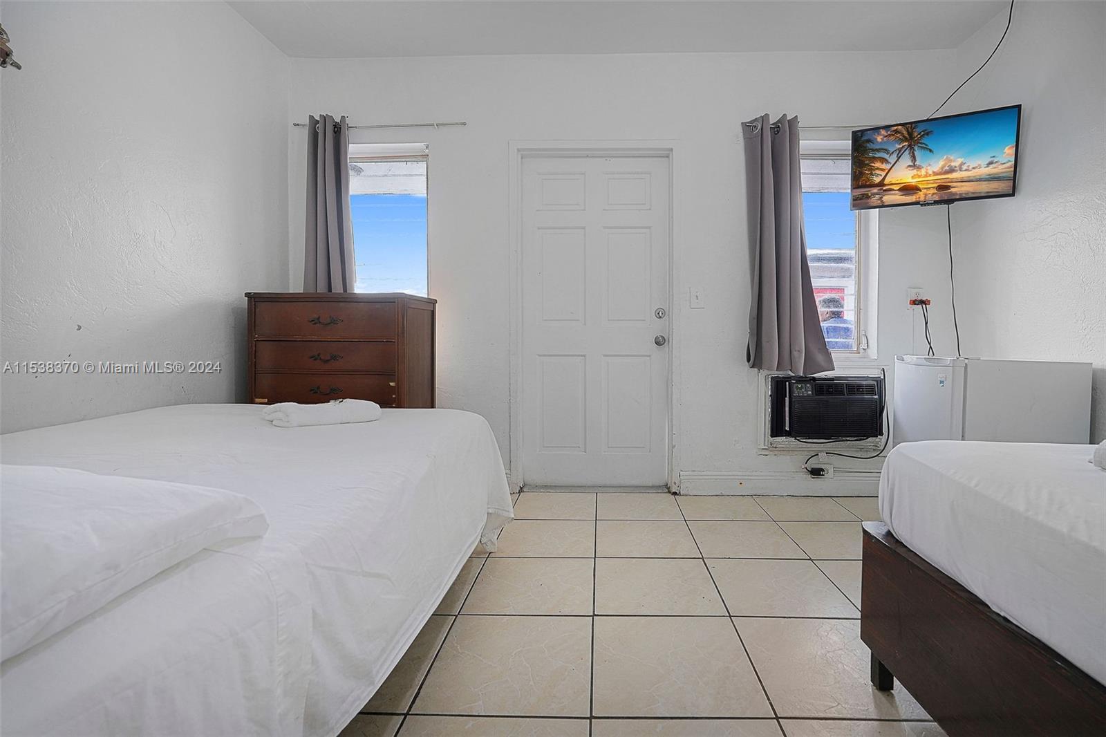 4871 W Flagler St, Miami, Florida 33134, ,Businessopportunity,For Sale,4871 W Flagler St,A11538370