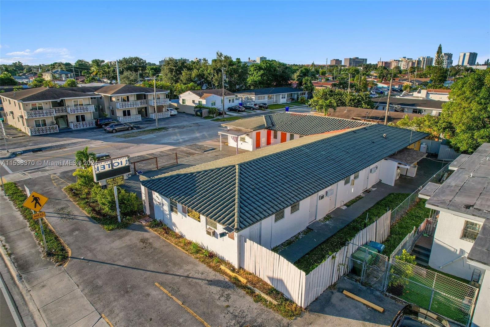 4871 W Flagler St, Miami, Florida 33134, ,Businessopportunity,For Sale,4871 W Flagler St,A11538370