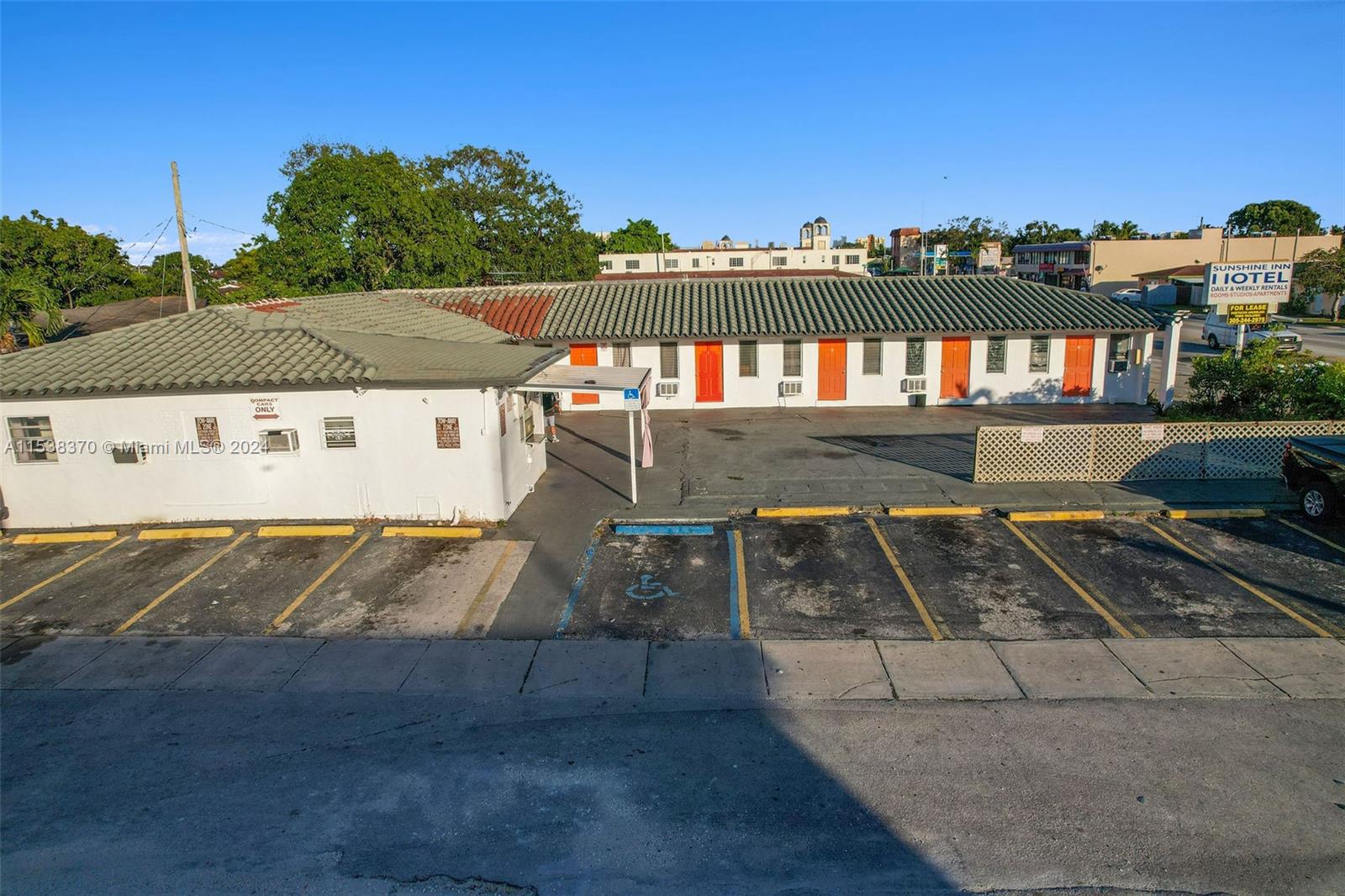 4871 W Flagler St, Miami, Florida 33134, ,Businessopportunity,For Sale,4871 W Flagler St,A11538370
