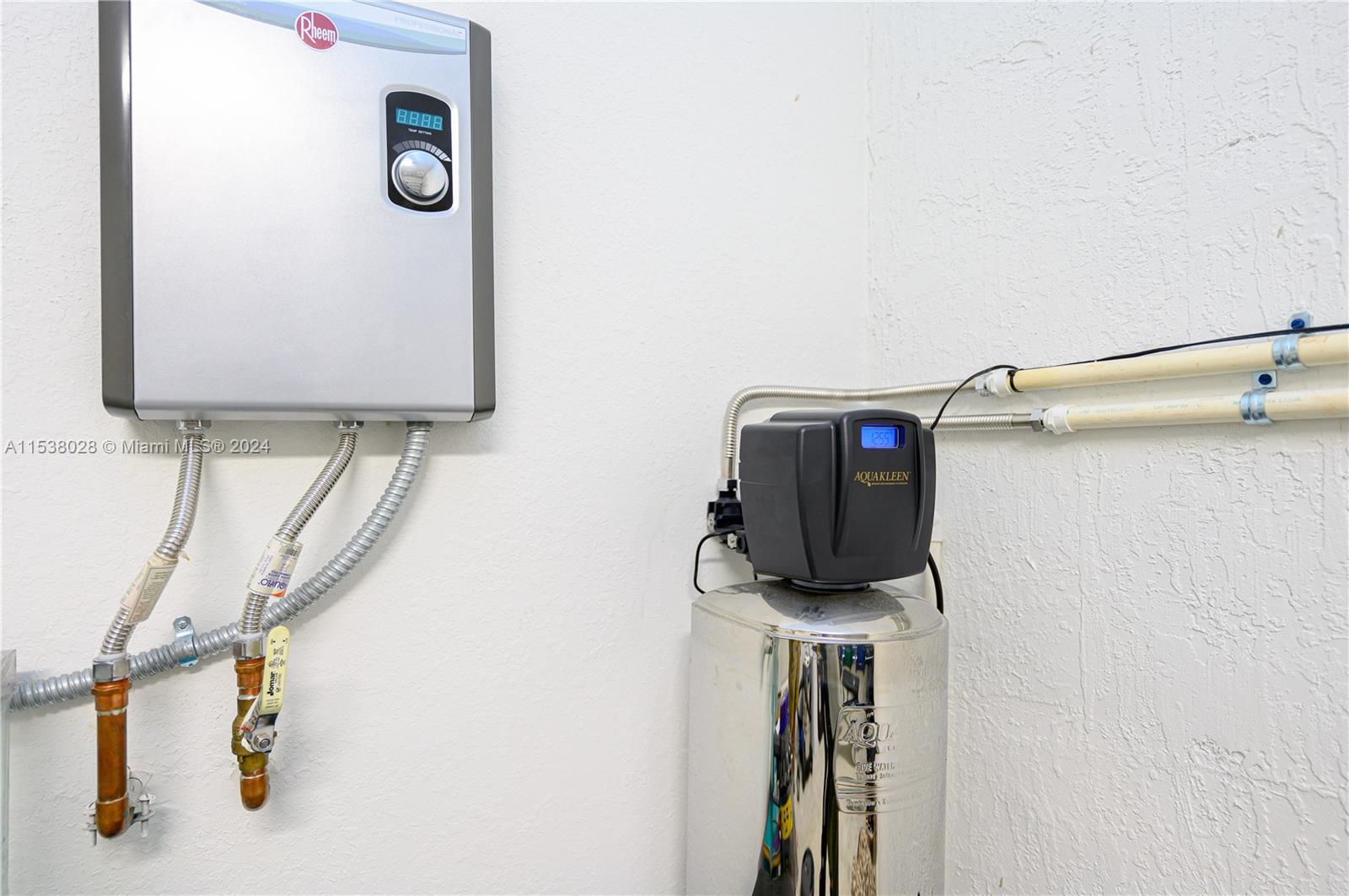 28586 SW 134th Ct 28586, Homestead, Florida 33033, 4 Bedrooms Bedrooms, ,2 BathroomsBathrooms,Residential,For Sale,28586 SW 134th Ct 28586,A11538028