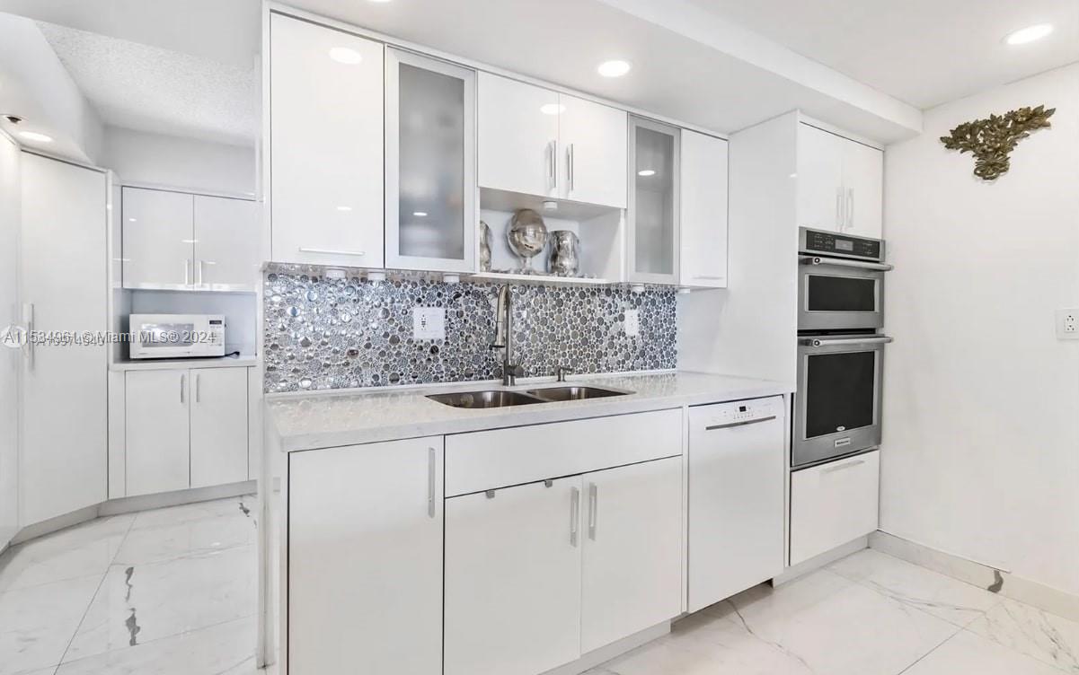 1717 N Bayshore Dr A-3451, Miami, Florida 33132, 3 Bedrooms Bedrooms, ,2 BathroomsBathrooms,Residential,For Sale,1717 N Bayshore Dr A-3451,A11534961