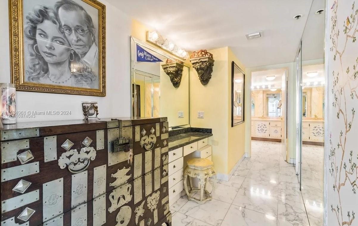 1717 N Bayshore Dr A-3451, Miami, Florida 33132, 3 Bedrooms Bedrooms, ,2 BathroomsBathrooms,Residential,For Sale,1717 N Bayshore Dr A-3451,A11534961