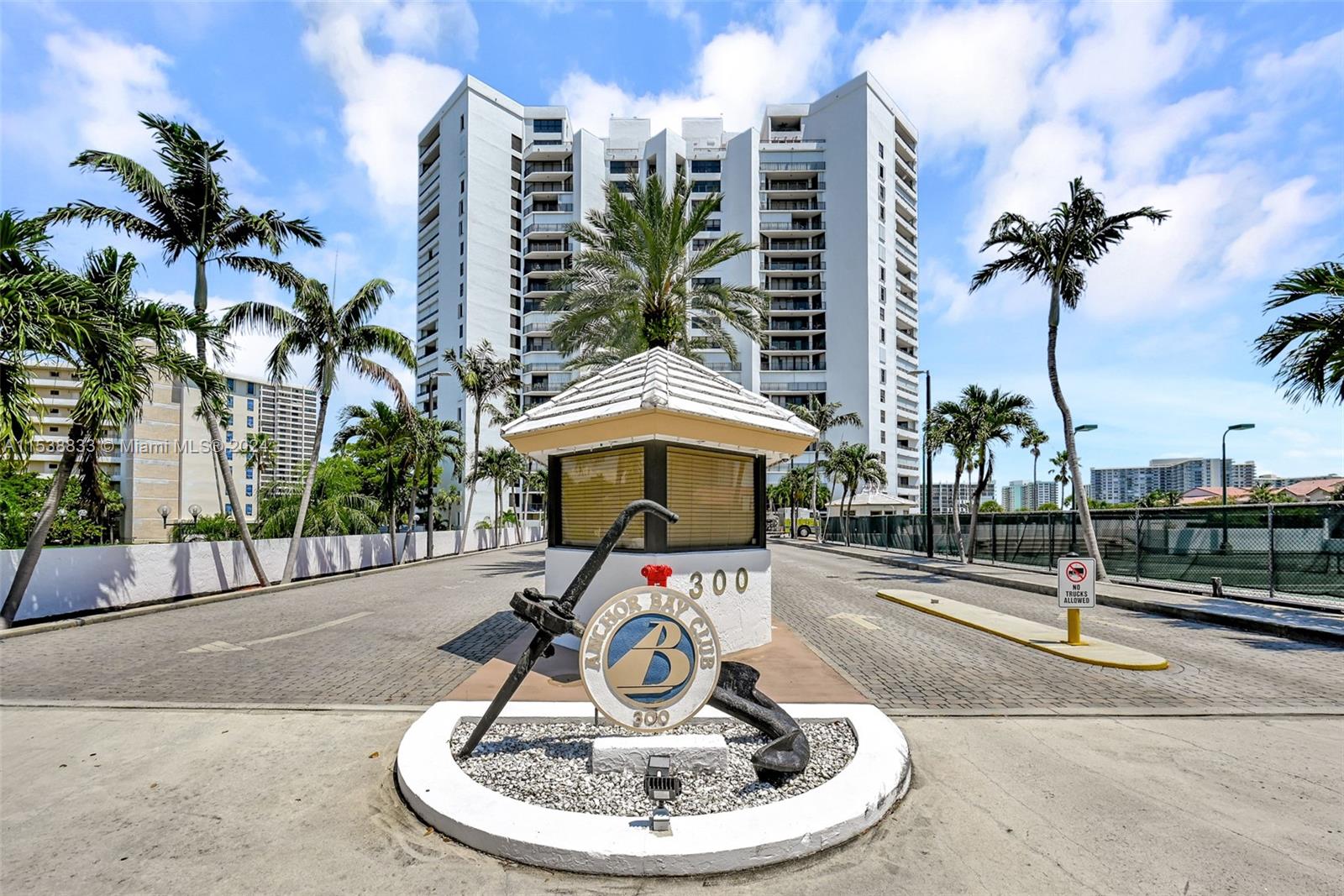 300 Three Islands Blvd 108, Hallandale Beach, Florida 33009, 2 Bedrooms Bedrooms, ,2 BathroomsBathrooms,Residential,For Sale,300 Three Islands Blvd 108,A11538833