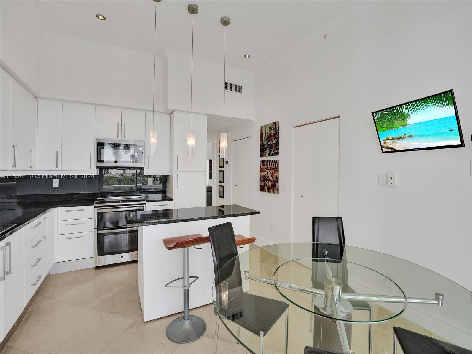 16500 Collins Ave, Sunny Isles Beach, FL, 33160 United States, 4 Bedrooms Bedrooms, ,4 BathroomsBathrooms,Residential,For Sale,Collins Ave,A11538148