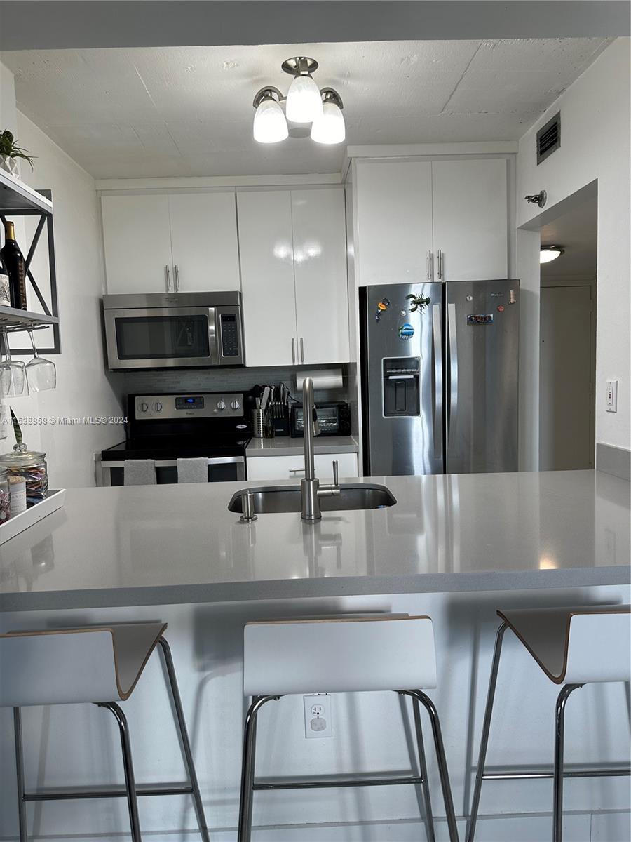 850 N Miami Ave W-908, Miami, Florida 33136, 2 Bedrooms Bedrooms, ,2 BathroomsBathrooms,Residentiallease,For Rent,850 N Miami Ave W-908,A11538868
