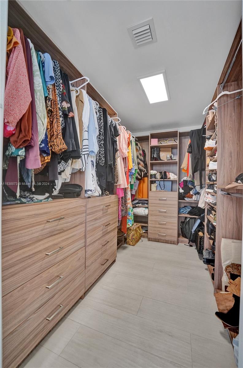 488 NE 18th St 4710, Miami, Florida 33132, 3 Bedrooms Bedrooms, ,3 BathroomsBathrooms,Residential,For Sale,488 NE 18th St 4710,A11538873