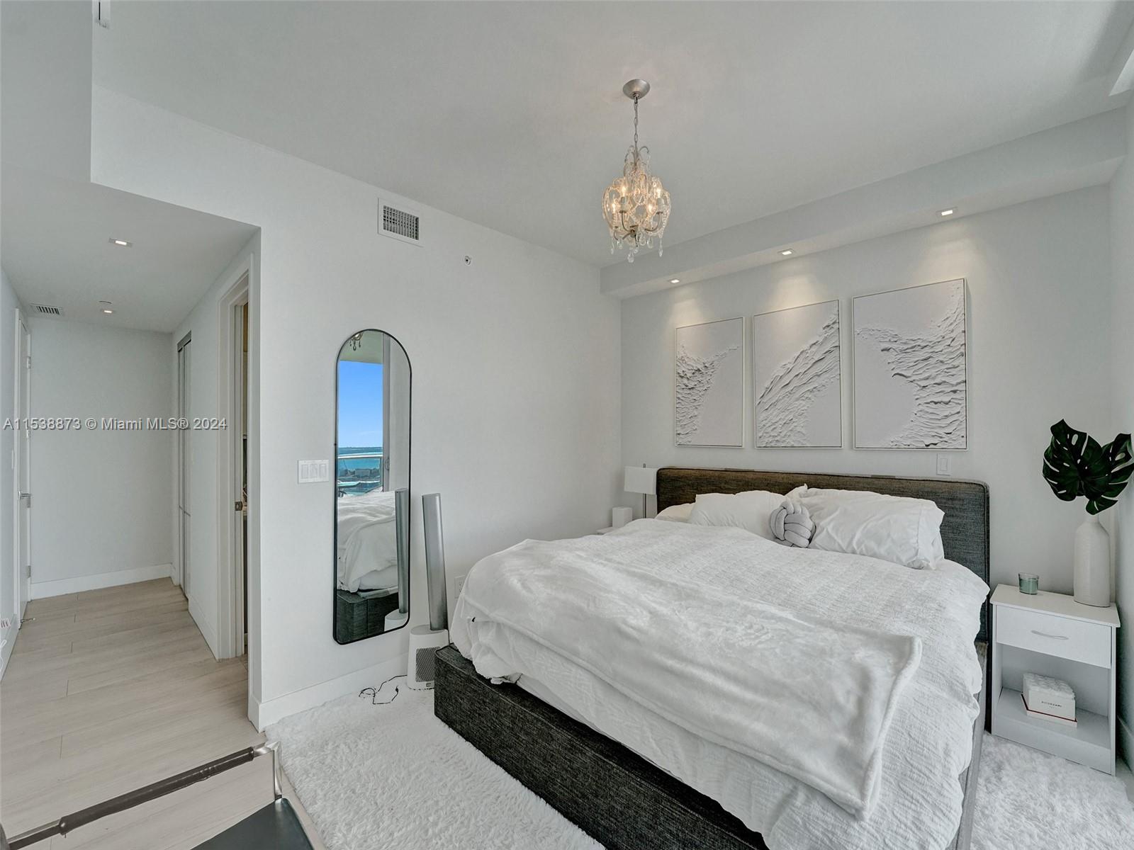 488 NE 18th St 4710, Miami, Florida 33132, 3 Bedrooms Bedrooms, ,3 BathroomsBathrooms,Residential,For Sale,488 NE 18th St 4710,A11538873