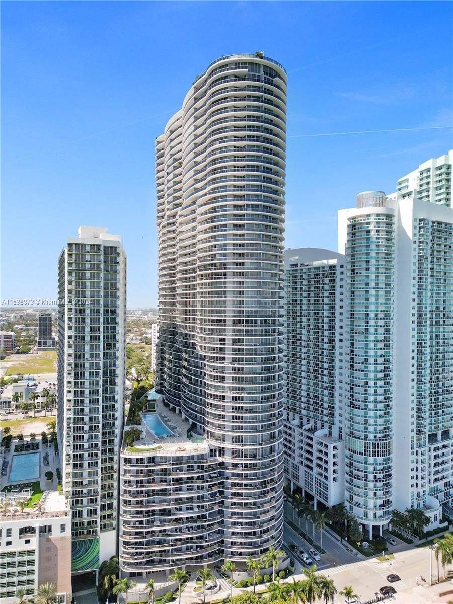 488 NE 18th St 4710, Miami, Florida 33132, 3 Bedrooms Bedrooms, ,3 BathroomsBathrooms,Residential,For Sale,488 NE 18th St 4710,A11538873