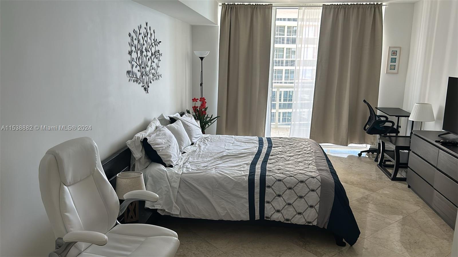 1830 S Ocean Dr 3208, Hallandale Beach, Florida 33009, 2 Bedrooms Bedrooms, ,2 BathroomsBathrooms,Residentiallease,For Rent,1830 S Ocean Dr 3208,A11538882