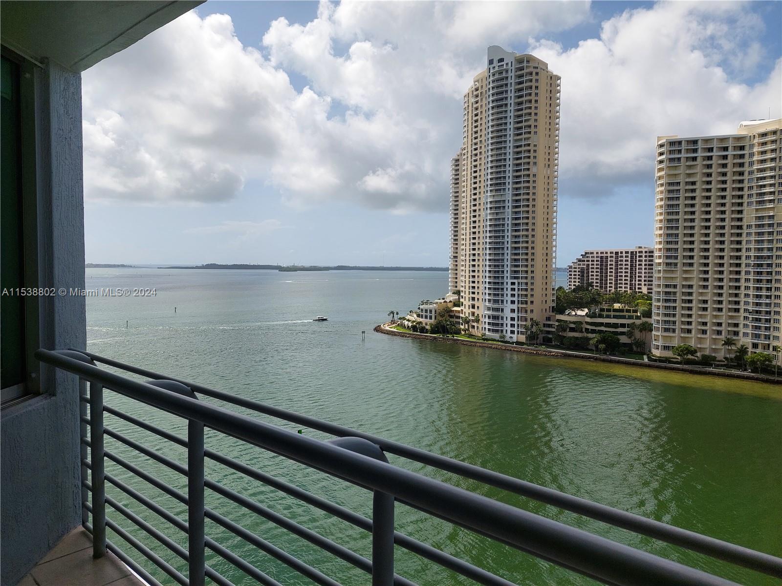 335 S Biscayne Blvd 1407, Miami, Florida 33131, 2 Bedrooms Bedrooms, ,2 BathroomsBathrooms,Residential,For Sale,335 S Biscayne Blvd 1407,A11538802