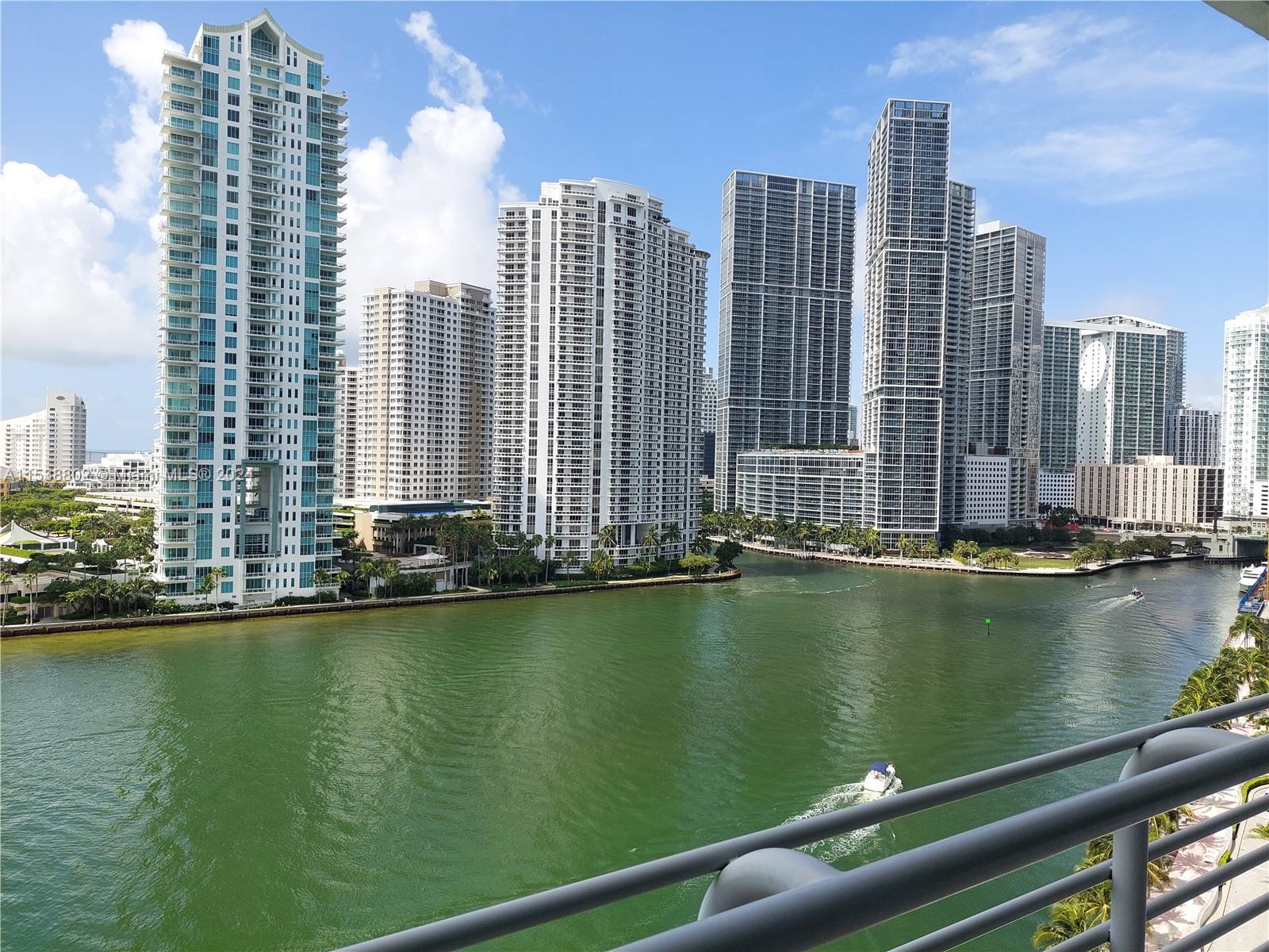 335 S Biscayne Blvd 1407, Miami, Florida 33131, 2 Bedrooms Bedrooms, ,2 BathroomsBathrooms,Residential,For Sale,335 S Biscayne Blvd 1407,A11538802