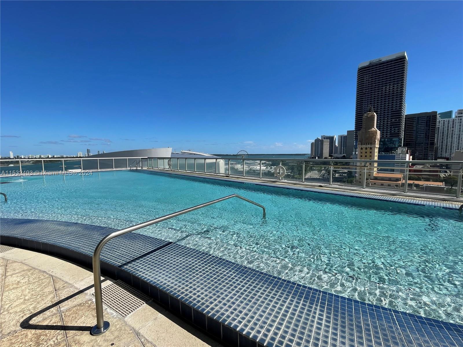 888 Biscayne Blvd 1907, Miami, Florida 33132, 1 Bedroom Bedrooms, ,1 BathroomBathrooms,Residentiallease,For Rent,888 Biscayne Blvd 1907,A11532493