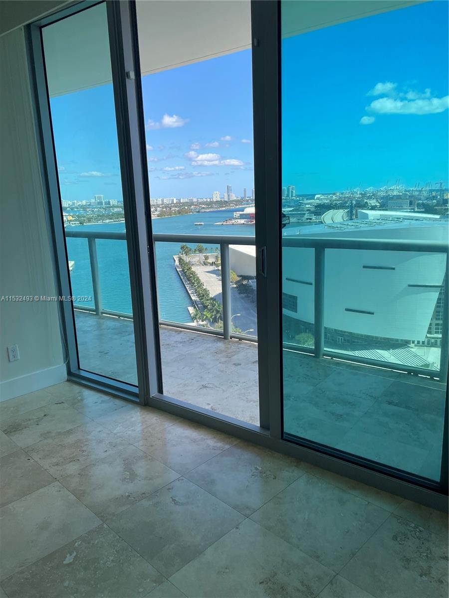 888 Biscayne Blvd 1907, Miami, Florida 33132, 1 Bedroom Bedrooms, ,1 BathroomBathrooms,Residentiallease,For Rent,888 Biscayne Blvd 1907,A11532493