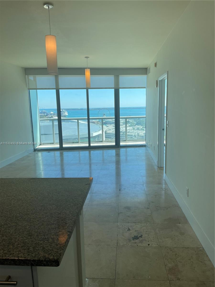 888 Biscayne Blvd 1907, Miami, Florida 33132, 1 Bedroom Bedrooms, ,1 BathroomBathrooms,Residentiallease,For Rent,888 Biscayne Blvd 1907,A11532493