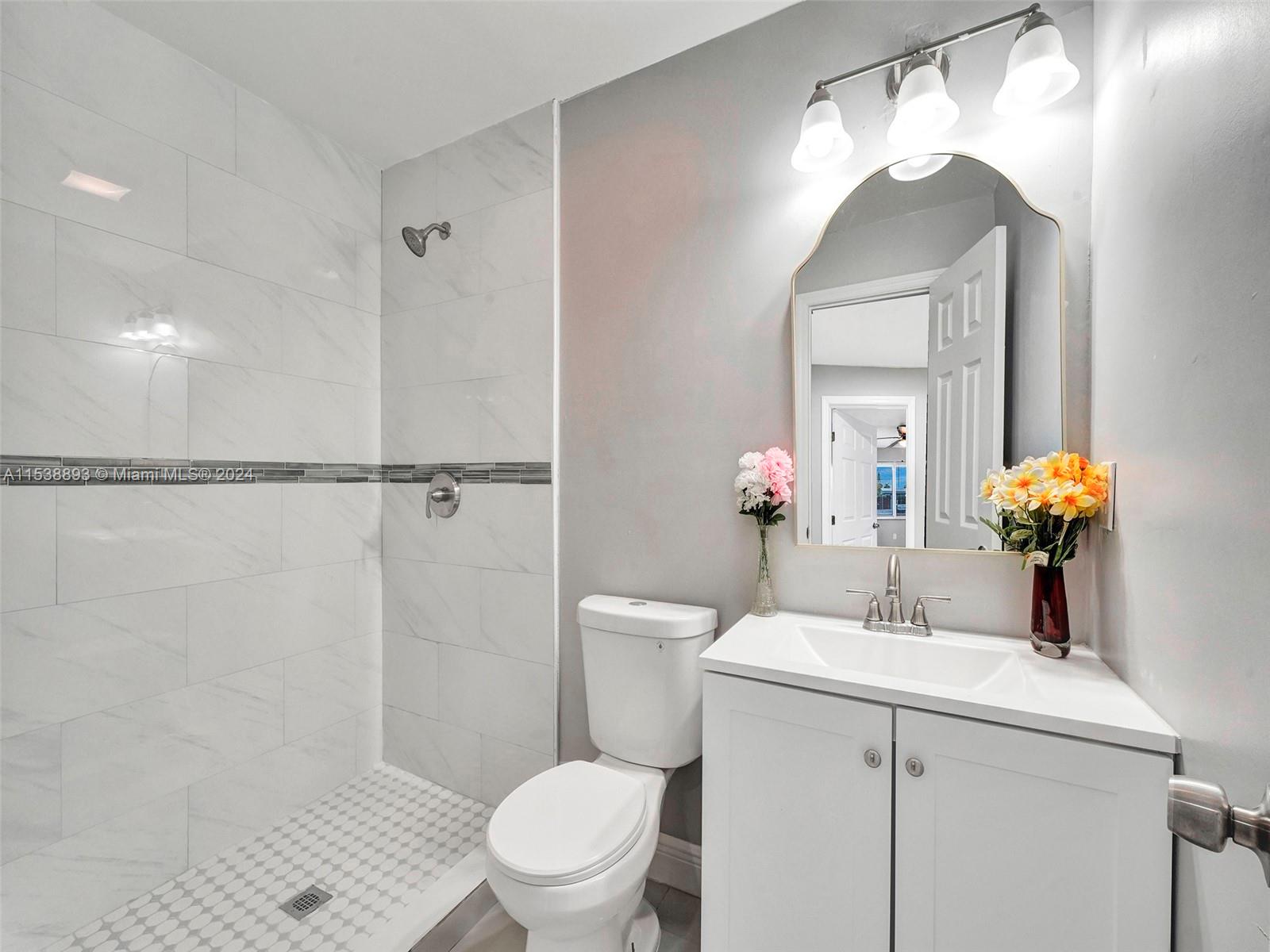 2725 Scott St, Hollywood, Florida 33020, 3 Bedrooms Bedrooms, ,2 BathroomsBathrooms,Residential,For Sale,2725 Scott St,A11538893