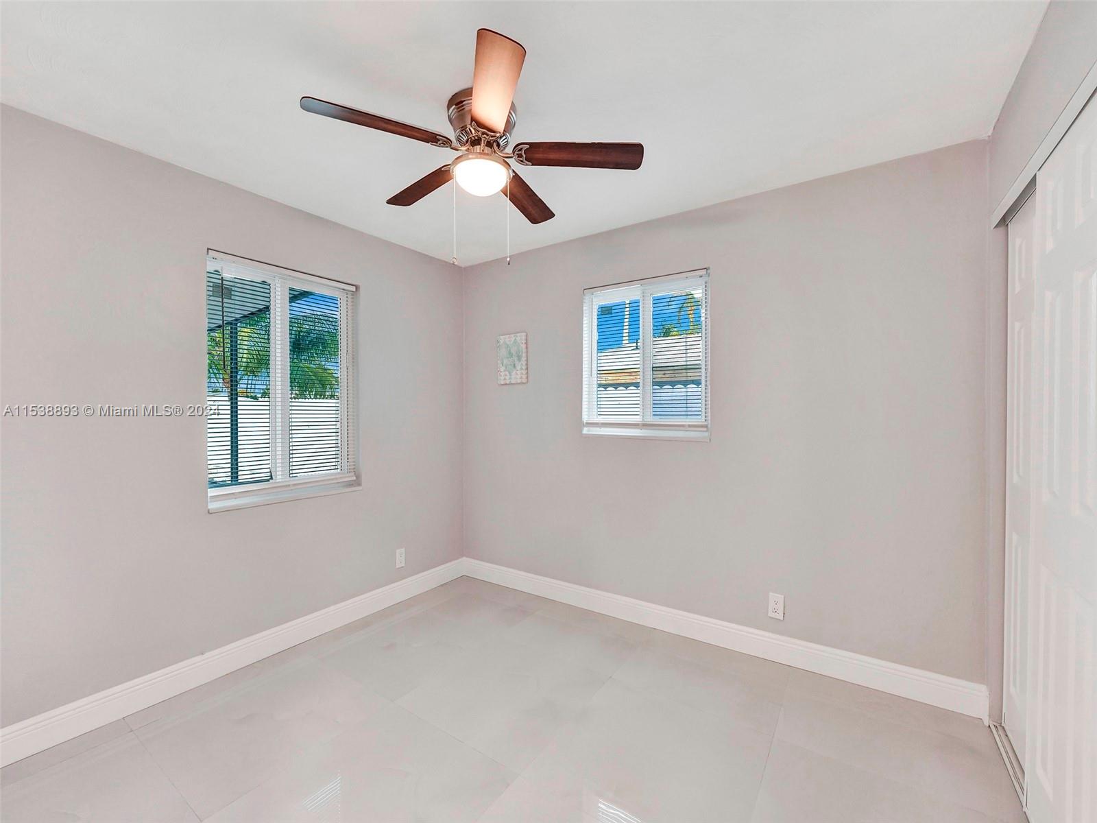 2725 Scott St, Hollywood, Florida 33020, 3 Bedrooms Bedrooms, ,2 BathroomsBathrooms,Residential,For Sale,2725 Scott St,A11538893