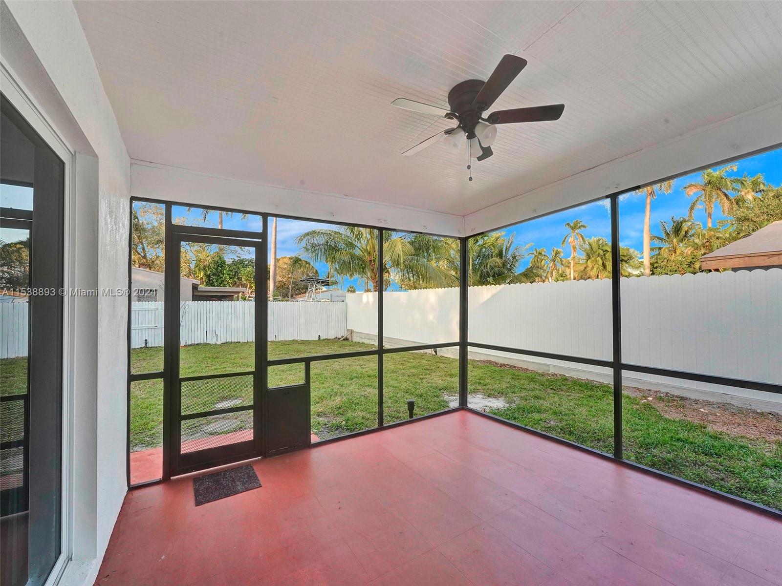 2725 Scott St, Hollywood, Florida 33020, 3 Bedrooms Bedrooms, ,2 BathroomsBathrooms,Residential,For Sale,2725 Scott St,A11538893