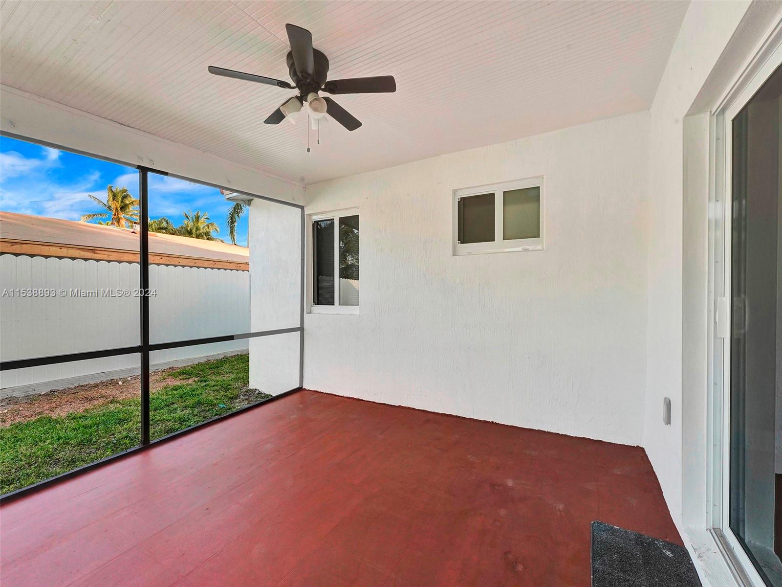 2725 Scott St, Hollywood, Florida 33020, 3 Bedrooms Bedrooms, ,2 BathroomsBathrooms,Residential,For Sale,2725 Scott St,A11538893