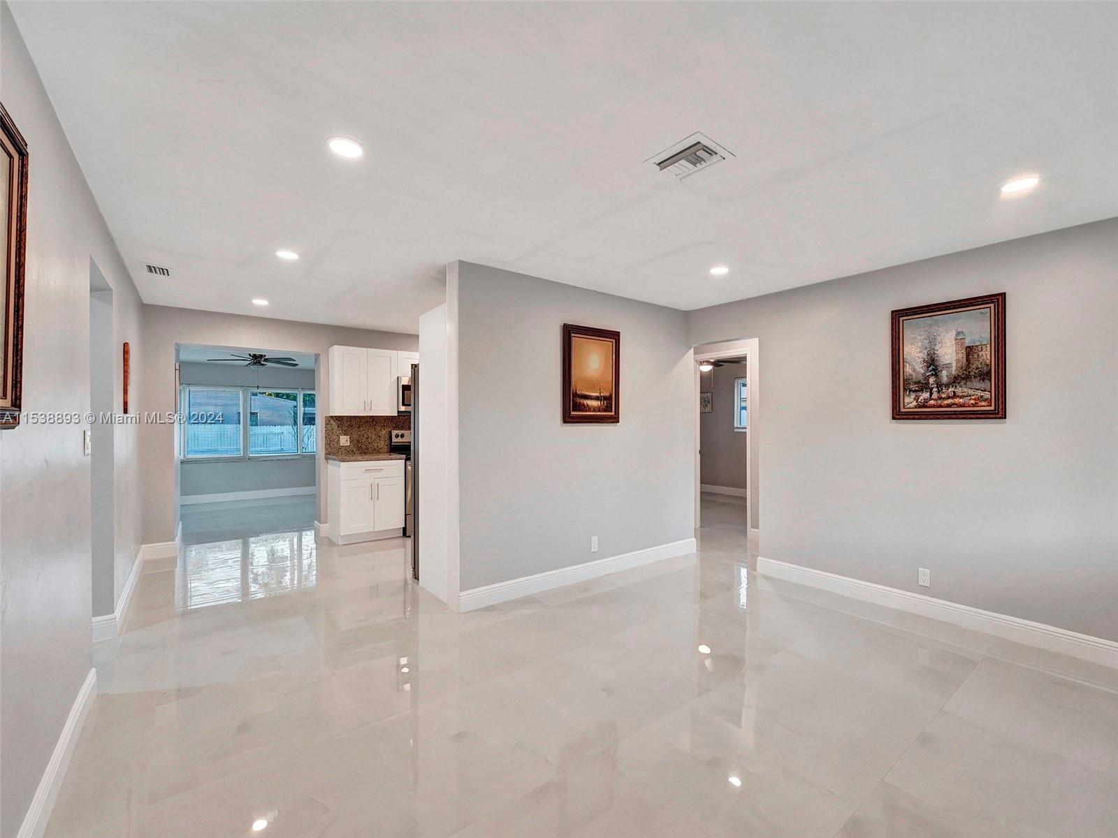 2725 Scott St, Hollywood, Florida 33020, 3 Bedrooms Bedrooms, ,2 BathroomsBathrooms,Residential,For Sale,2725 Scott St,A11538893