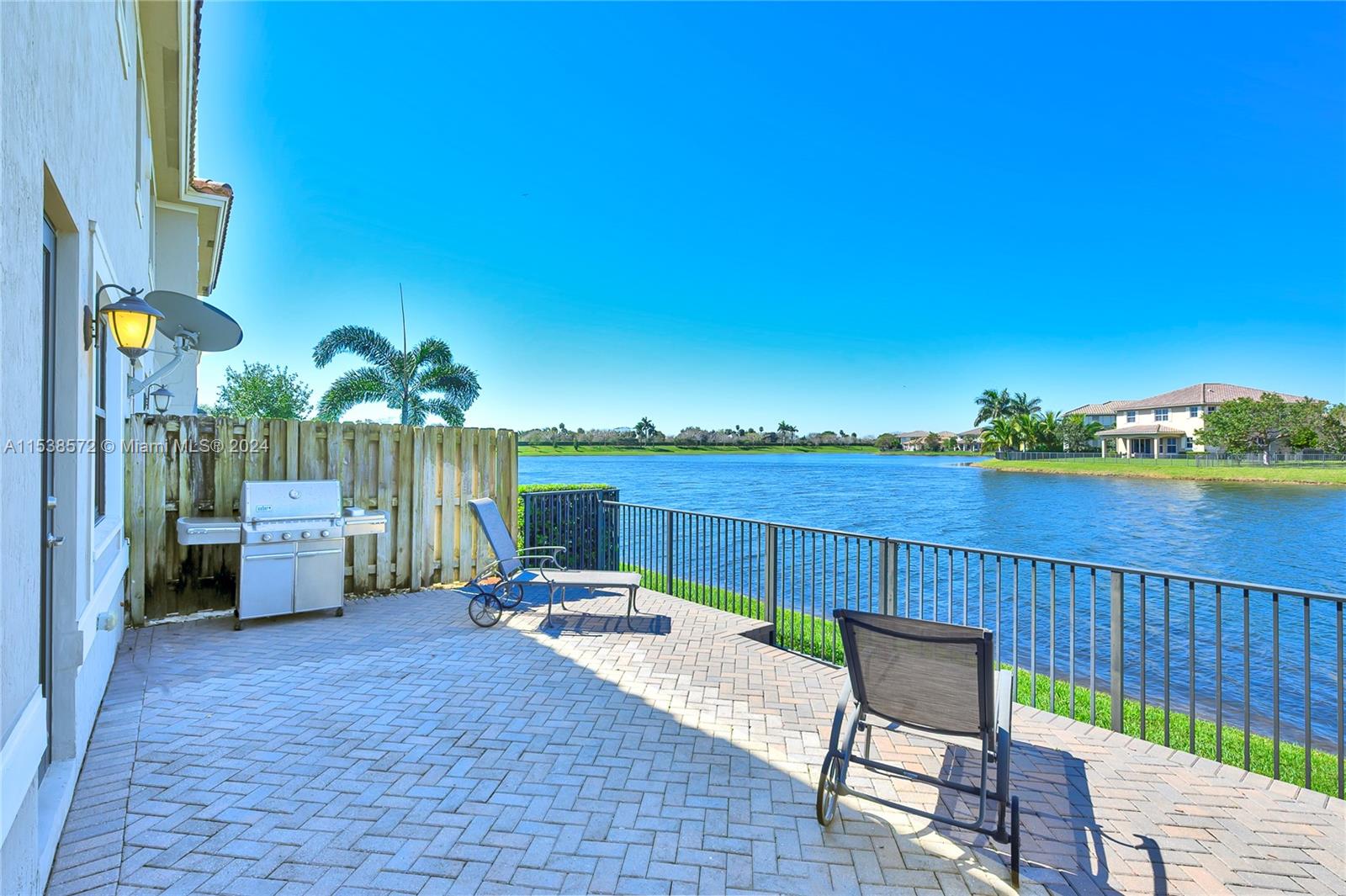 8449 Lakeview Trl, Parkland, FL, 33076 United States, 3 Bedrooms Bedrooms, ,2 BathroomsBathrooms,Residential,For Sale,Lakeview Trl,A11538572