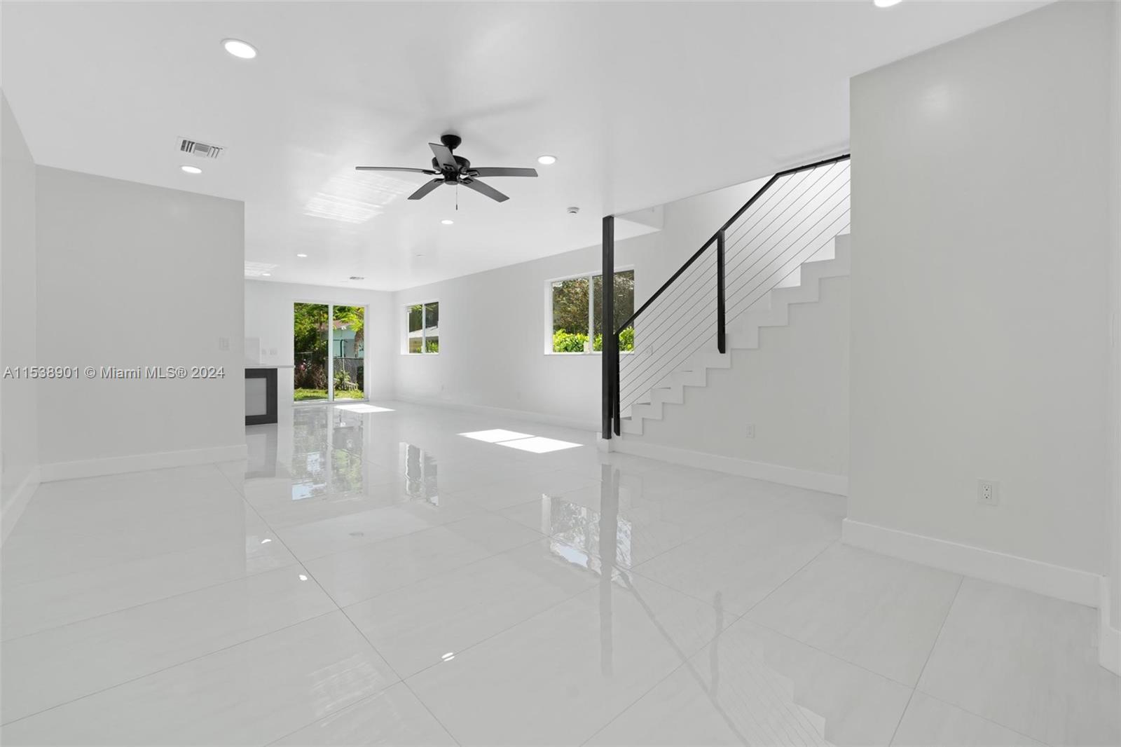 1213 Las Olas Blvd, Fort Lauderdale, FL, 33312 United States, 3 Bedrooms Bedrooms, ,2 BathroomsBathrooms,Residential,For Sale,Las Olas Blvd,A11538901