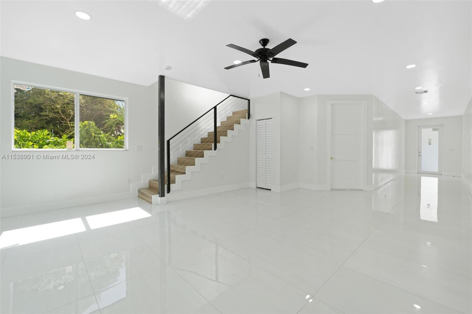 1213 Las Olas Blvd, Fort Lauderdale, FL, 33312 United States, 3 Bedrooms Bedrooms, ,2 BathroomsBathrooms,Residential,For Sale,Las Olas Blvd,A11538901